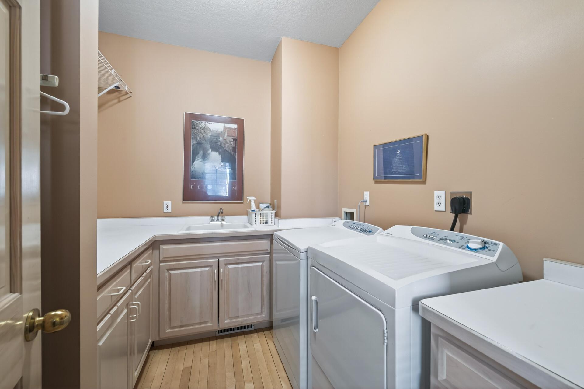 View of Residential at 16215 37th Avenue, Plymouth MN 55446, Plymouth (34 of 74) - Mike Wilen | Minnesota Team Real Estate