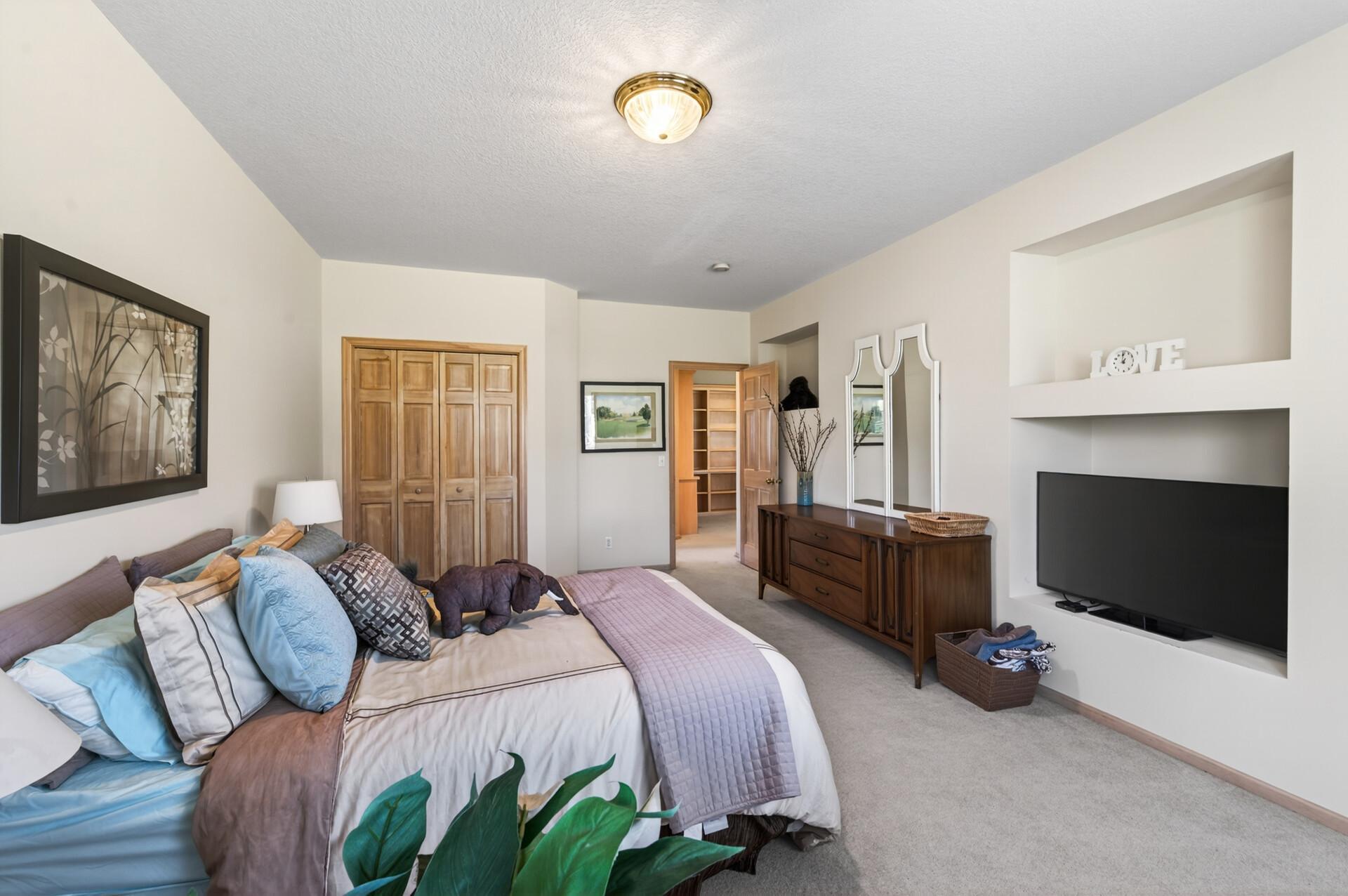 View of Residential at 16215 37th Avenue, Plymouth MN 55446, Plymouth (45 of 74) - Mike Wilen | Minnesota Team Real Estate