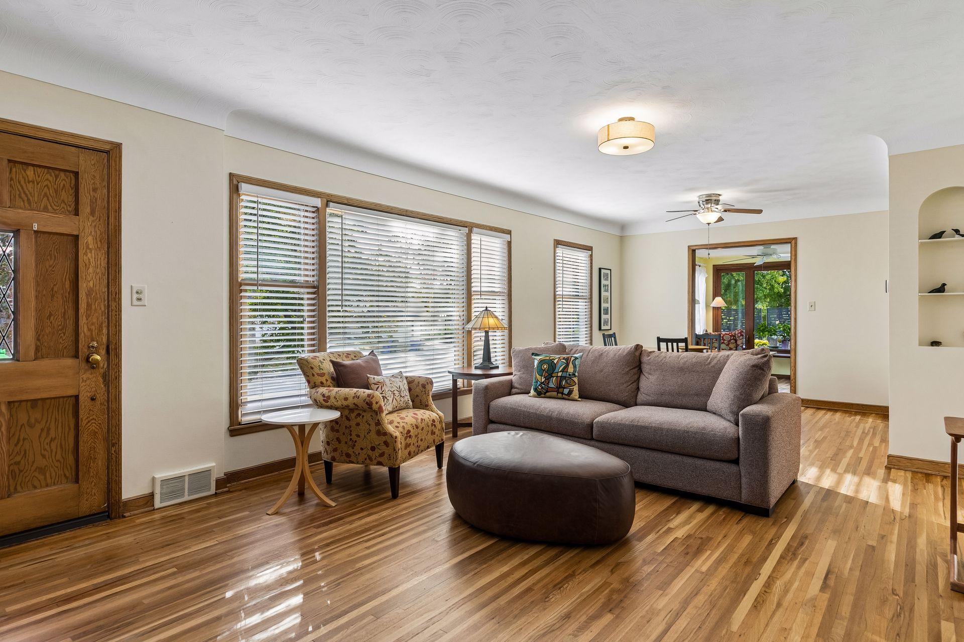 View of Residential at 899 Fairview Avenue, Saint Paul MN 55116, Saint Paul (8 of 39) - Mike Wilen | Minnesota Team Real Estate