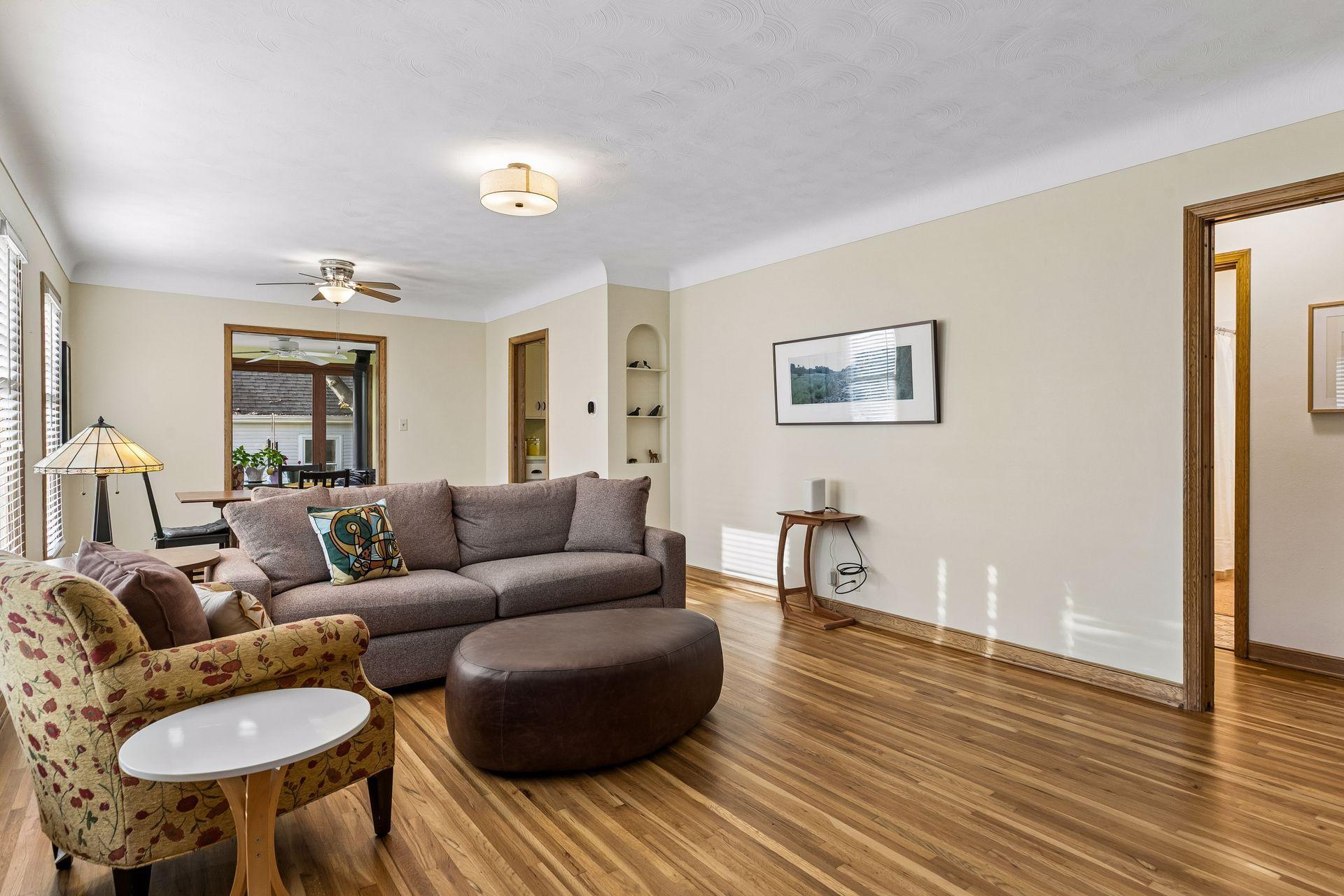 View of Residential at 899 Fairview Avenue, Saint Paul MN 55116, Saint Paul (6 of 39) - Mike Wilen | Minnesota Team Real Estate