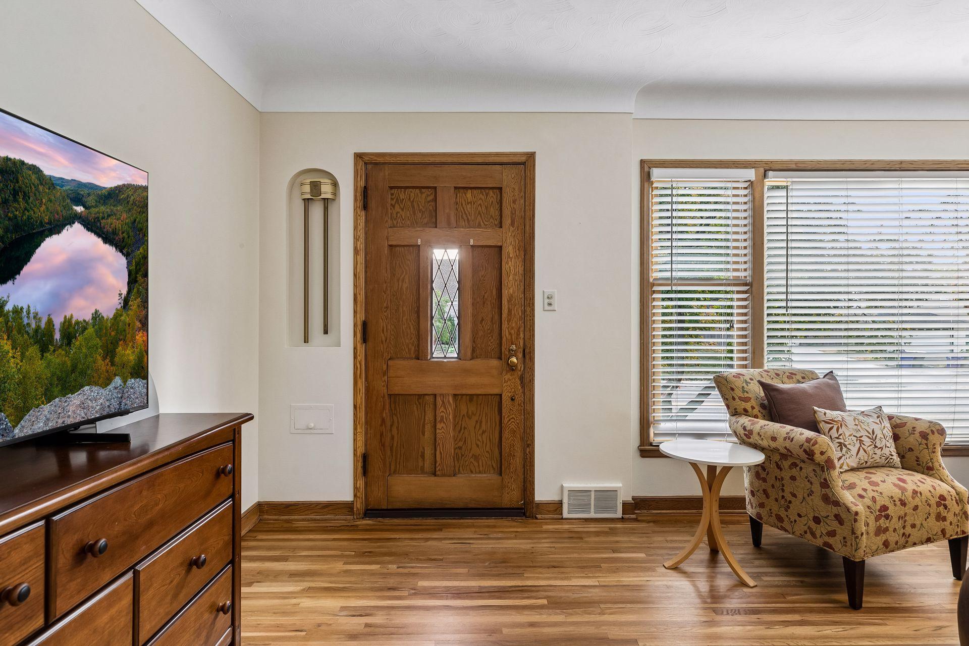 View of Residential at 899 Fairview Avenue, Saint Paul MN 55116, Saint Paul (5 of 39) - Mike Wilen | Minnesota Team Real Estate
