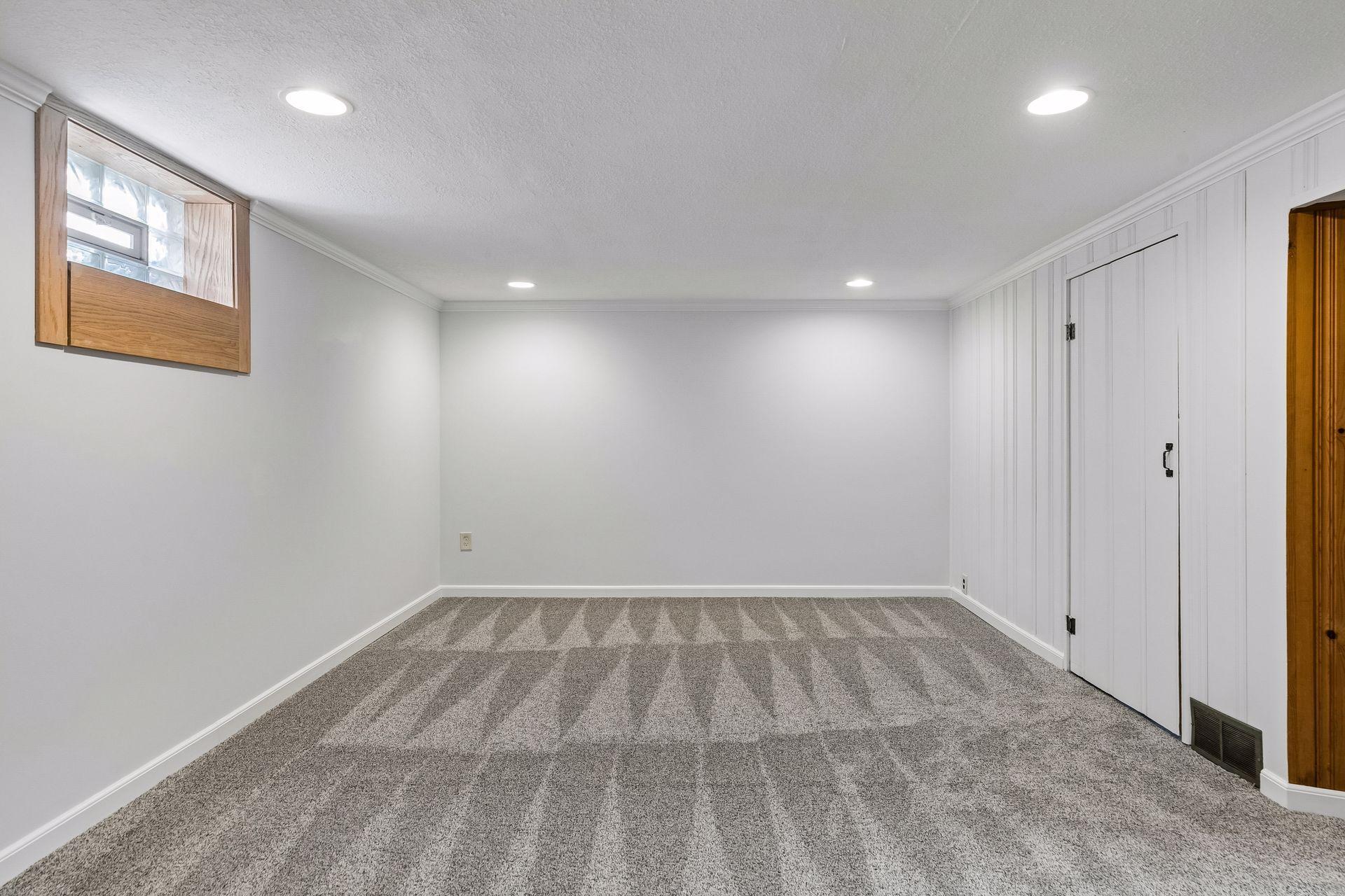 View of Residential at 899 Fairview Avenue, Saint Paul MN 55116, Saint Paul (24 of 39) - Mike Wilen | Minnesota Team Real Estate