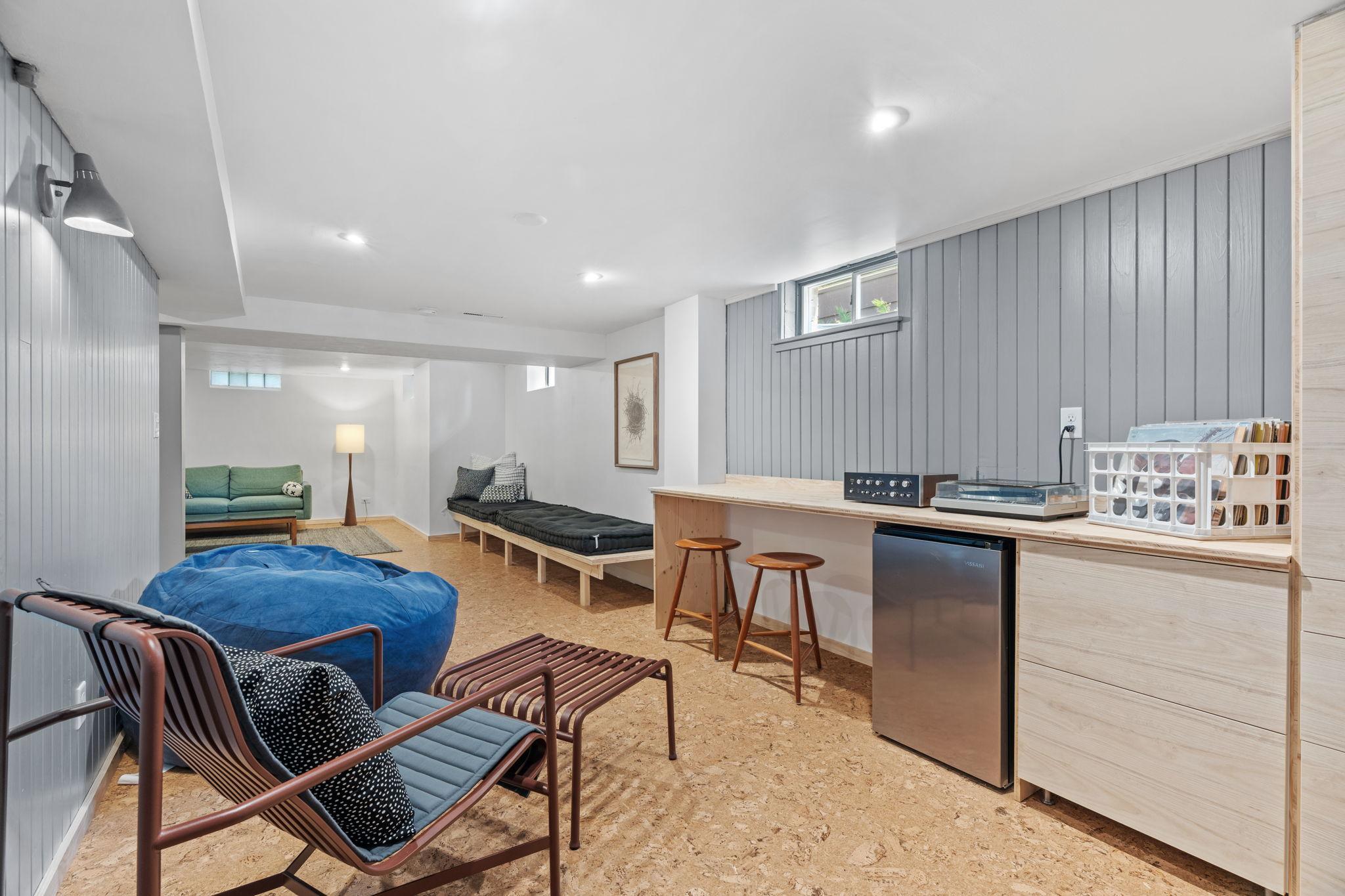 View of Residential at 4339 Penn Avenue, Minneapolis MN 55412, Minneapolis (31 of 48) - Mike Wilen | Minnesota Team Real Estate