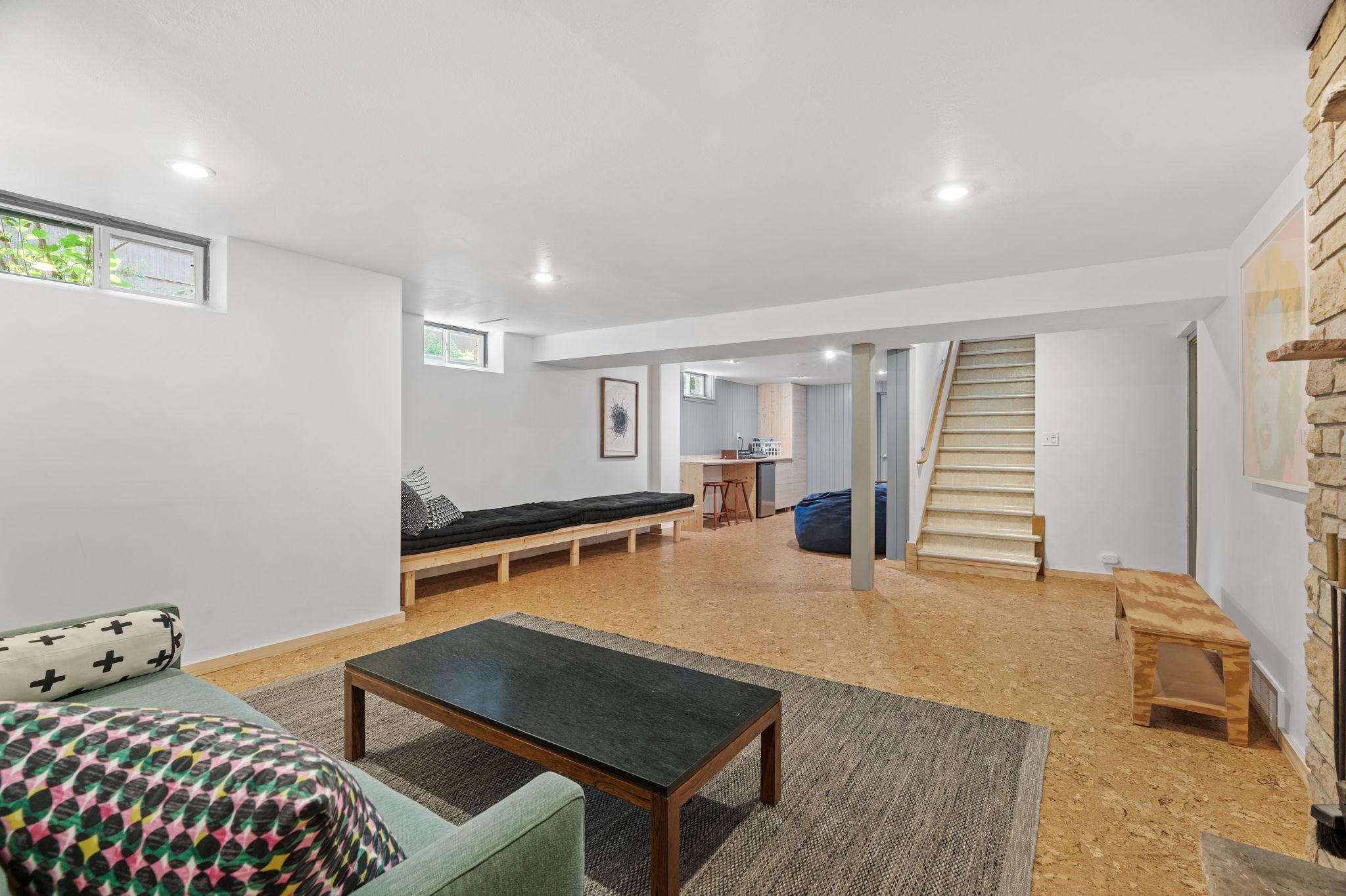View of Residential at 4339 Penn Avenue, Minneapolis MN 55412, Minneapolis (28 of 48) - Mike Wilen | Minnesota Team Real Estate