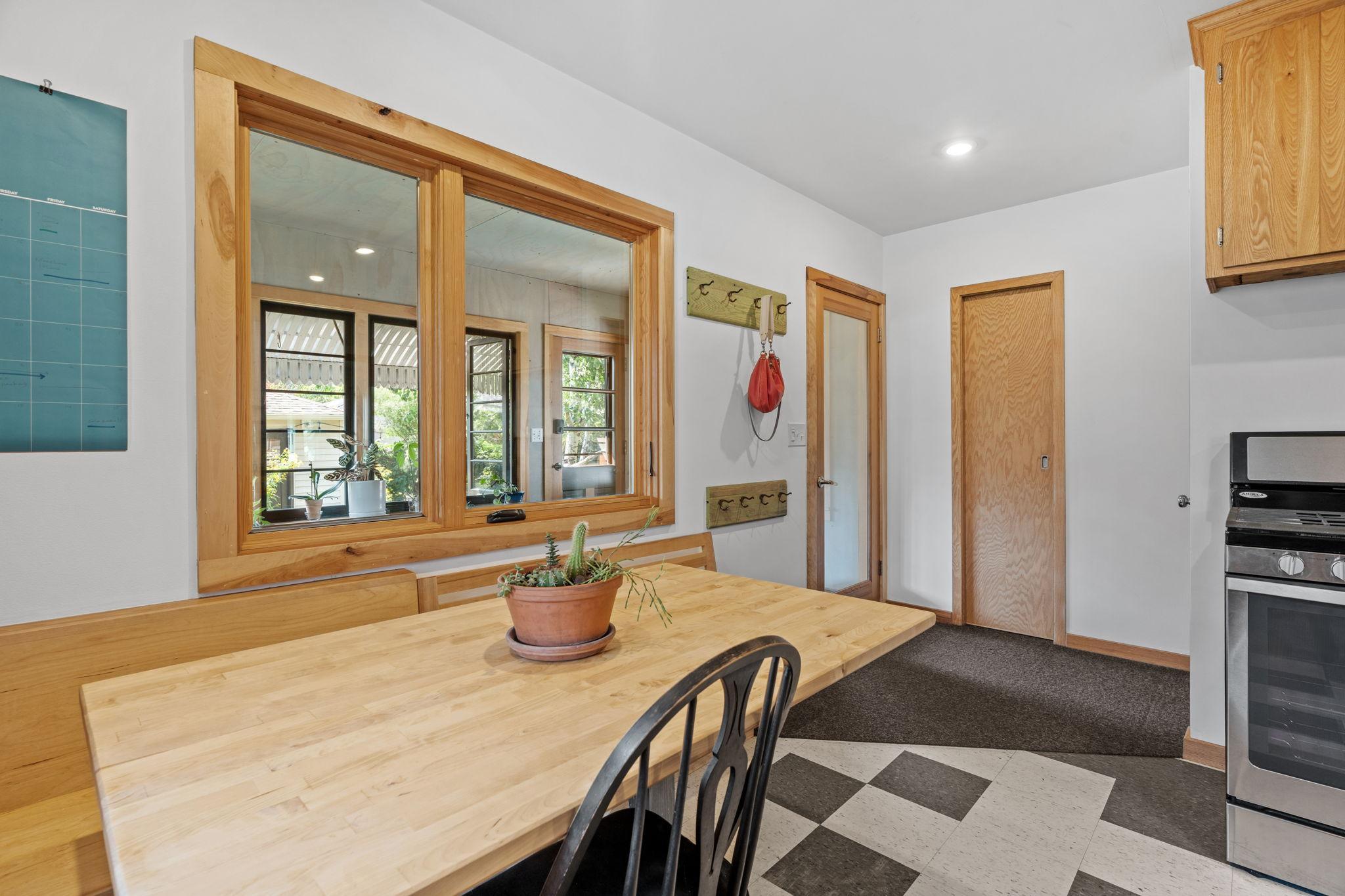 View of Residential at 4339 Penn Avenue, Minneapolis MN 55412, Minneapolis (15 of 48) - Mike Wilen | Minnesota Team Real Estate
