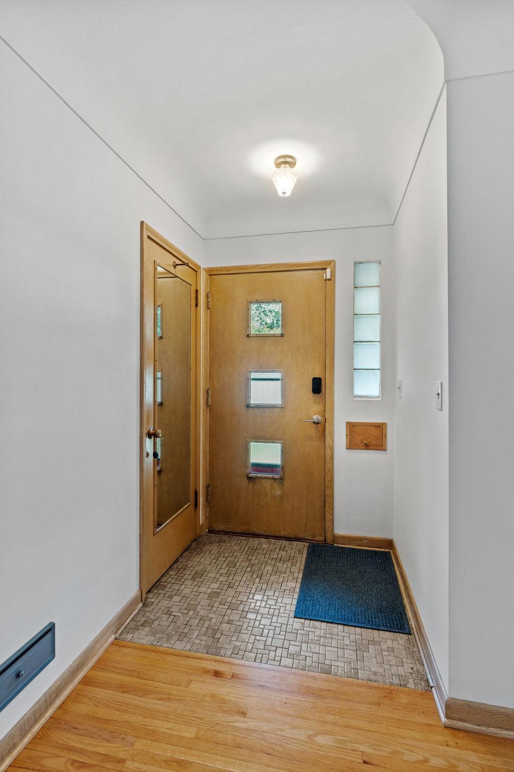 View of Residential at 4339 Penn Avenue, Minneapolis MN 55412, Minneapolis (5 of 48) - Mike Wilen | Minnesota Team Real Estate