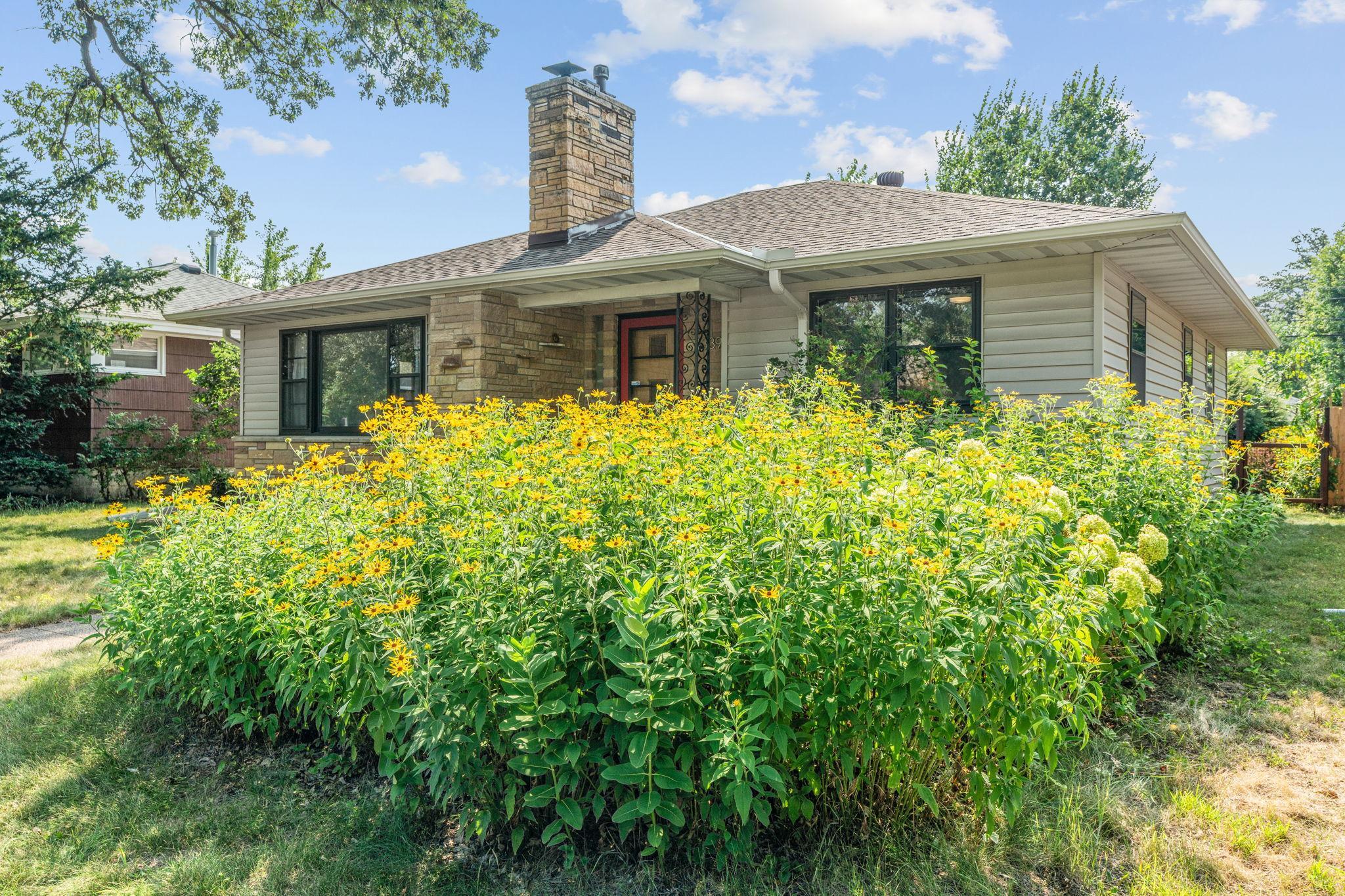View of Residential at 4339 Penn Avenue, Minneapolis MN 55412, Minneapolis (45 of 48) - Mike Wilen | Minnesota Team Real Estate