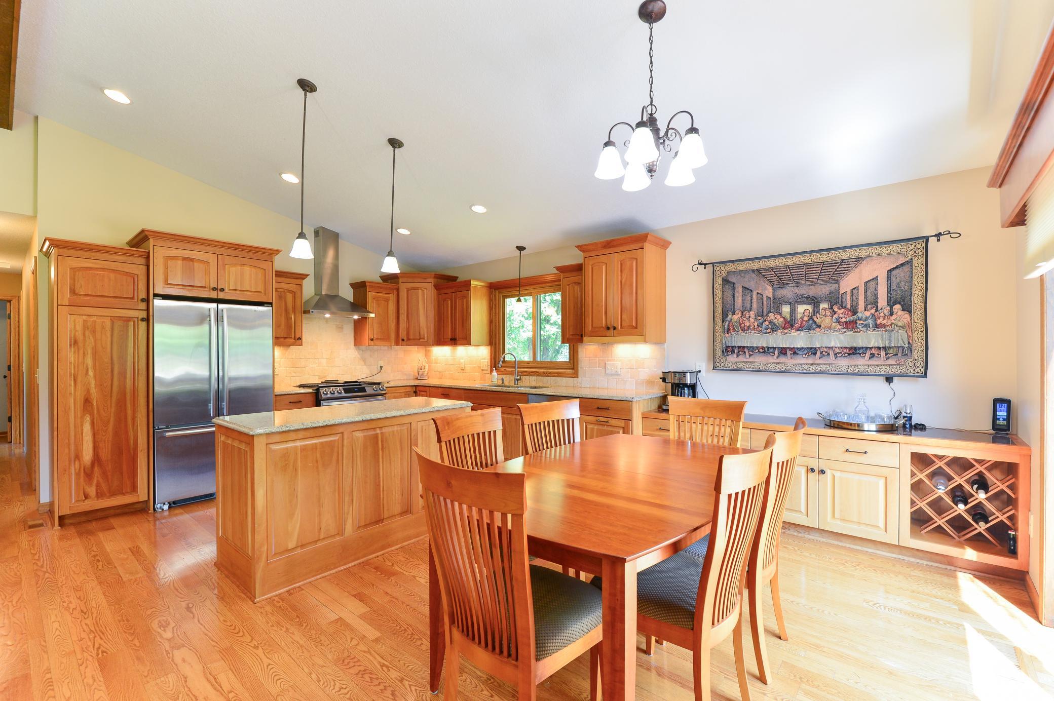 View of Residential at 17400 Barrington Court, Minnetonka MN 55345, Minnetonka (15 of 36) - Mike Wilen | Minnesota Team Real Estate