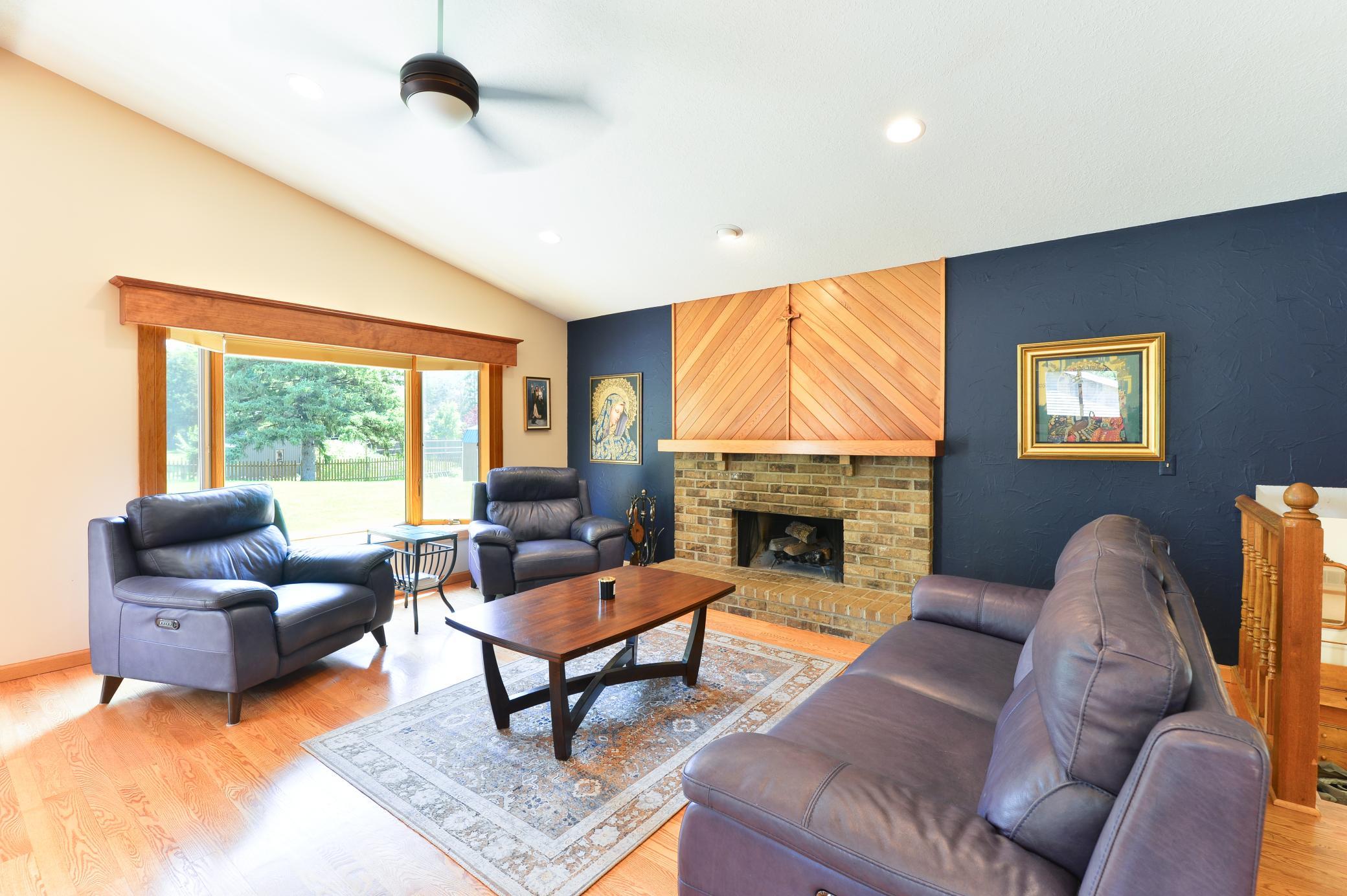 View of Residential at 17400 Barrington Court, Minnetonka MN 55345, Minnetonka (13 of 36) - Mike Wilen | Minnesota Team Real Estate