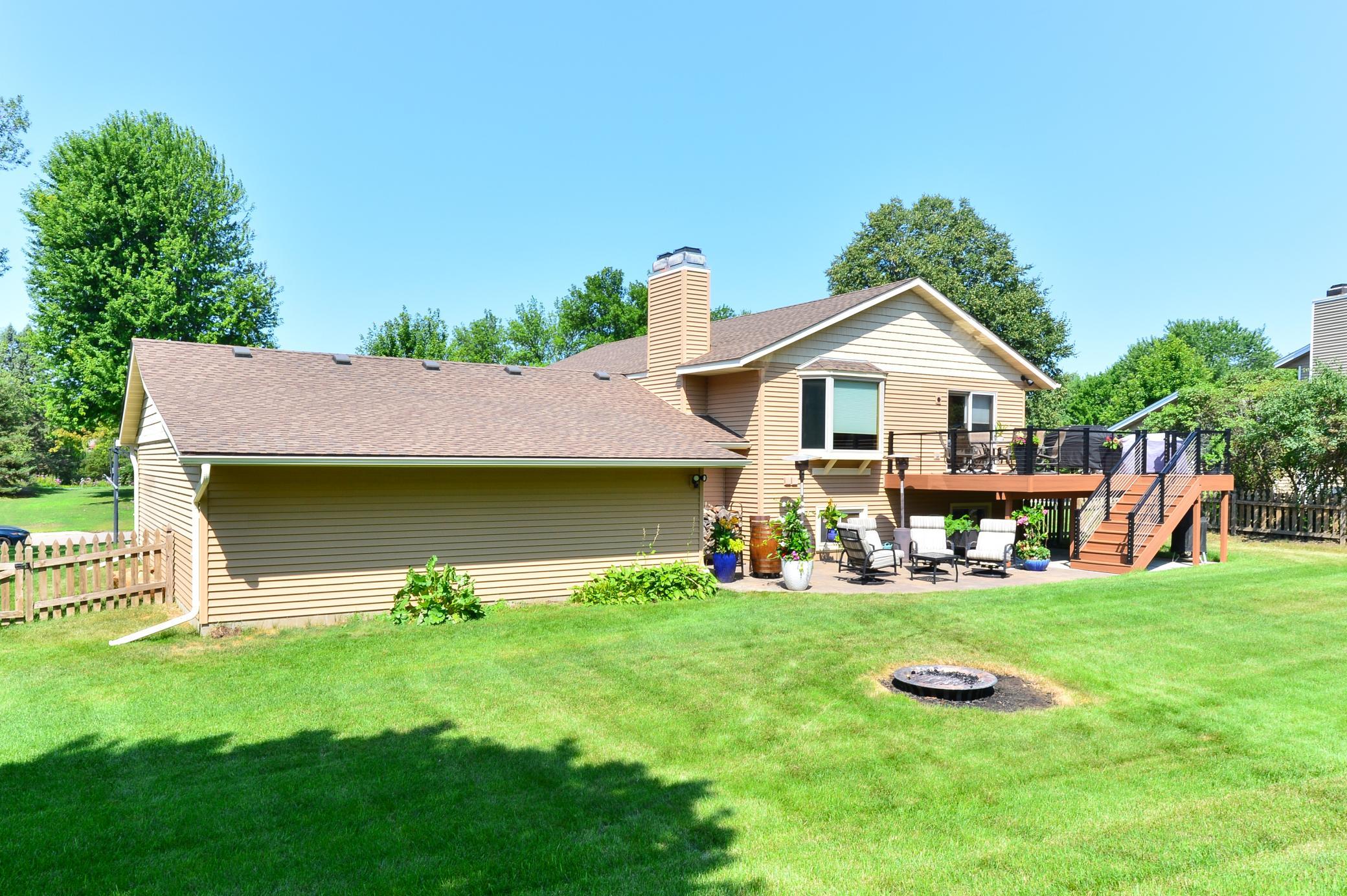 View of Residential at 17400 Barrington Court, Minnetonka MN 55345, Minnetonka (5 of 36) - Mike Wilen | Minnesota Team Real Estate