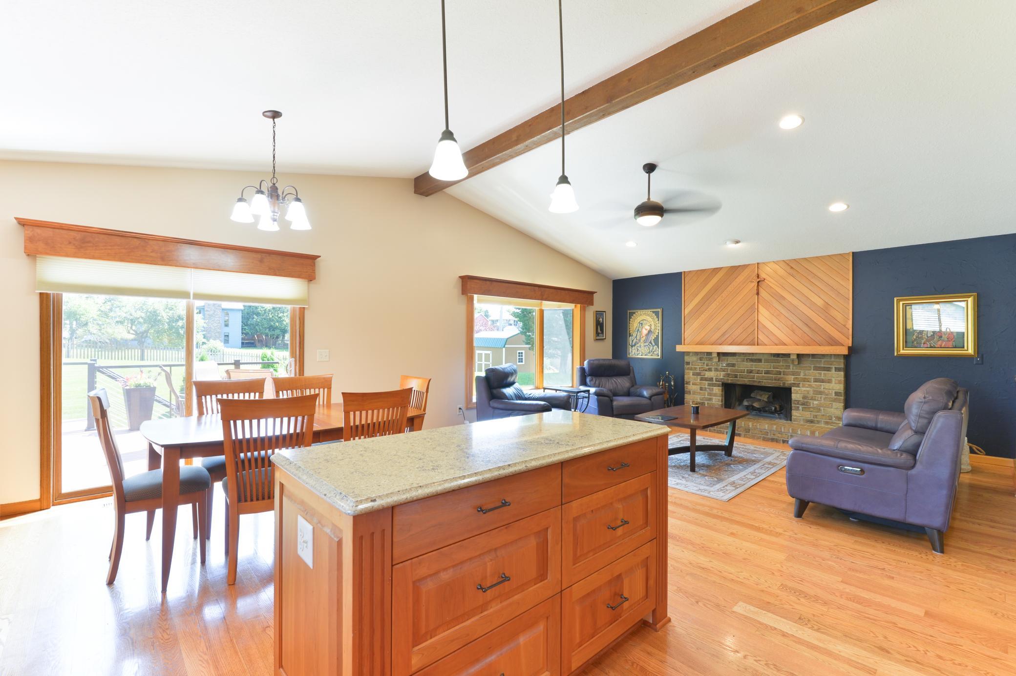 View of Residential at 17400 Barrington Court, Minnetonka MN 55345, Minnetonka (14 of 36) - Mike Wilen | Minnesota Team Real Estate
