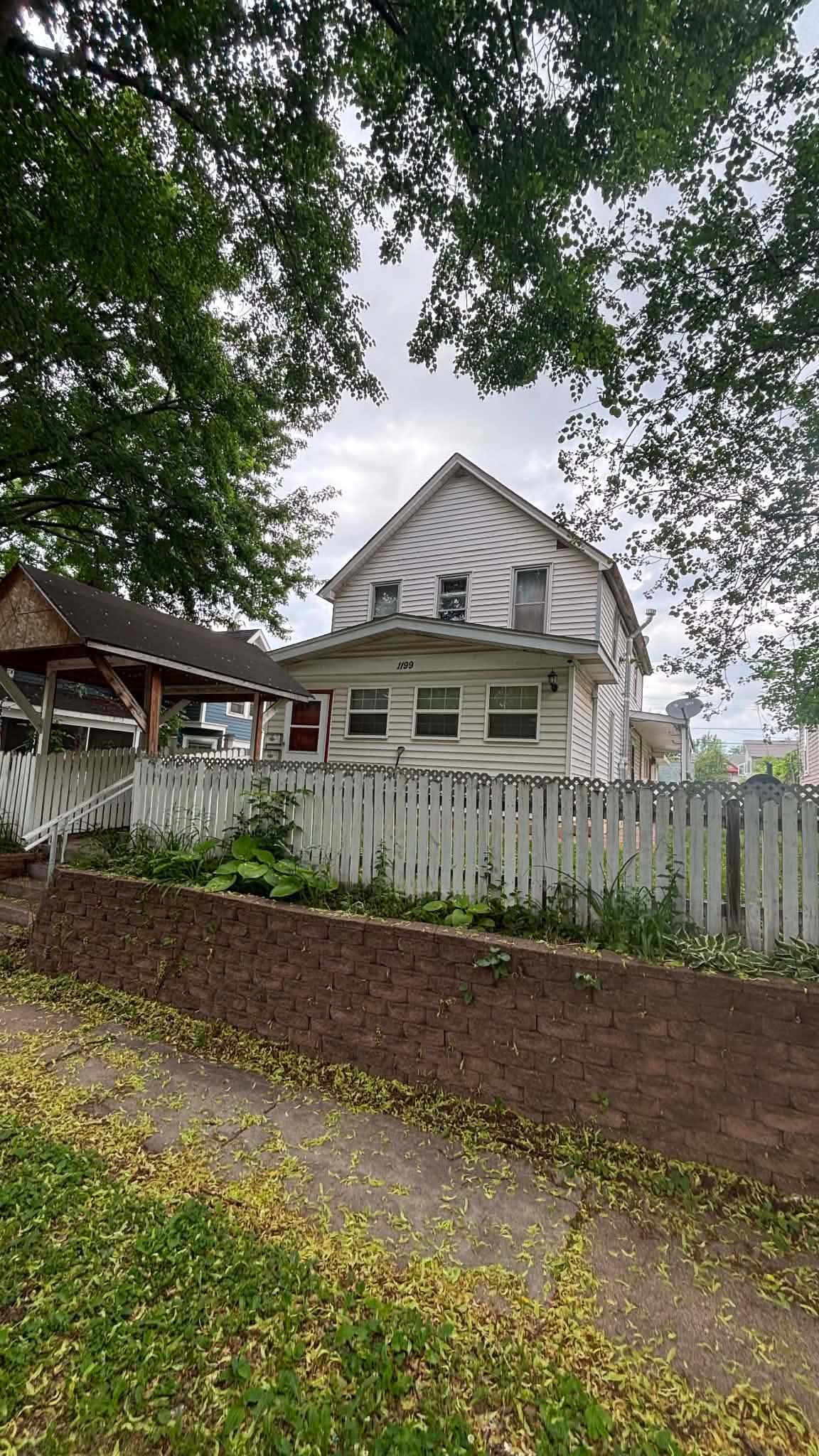 View of Triplex at 1199 Ross Avenue, Saint Paul - Mike Wilen | Minnesota Team Real Estate