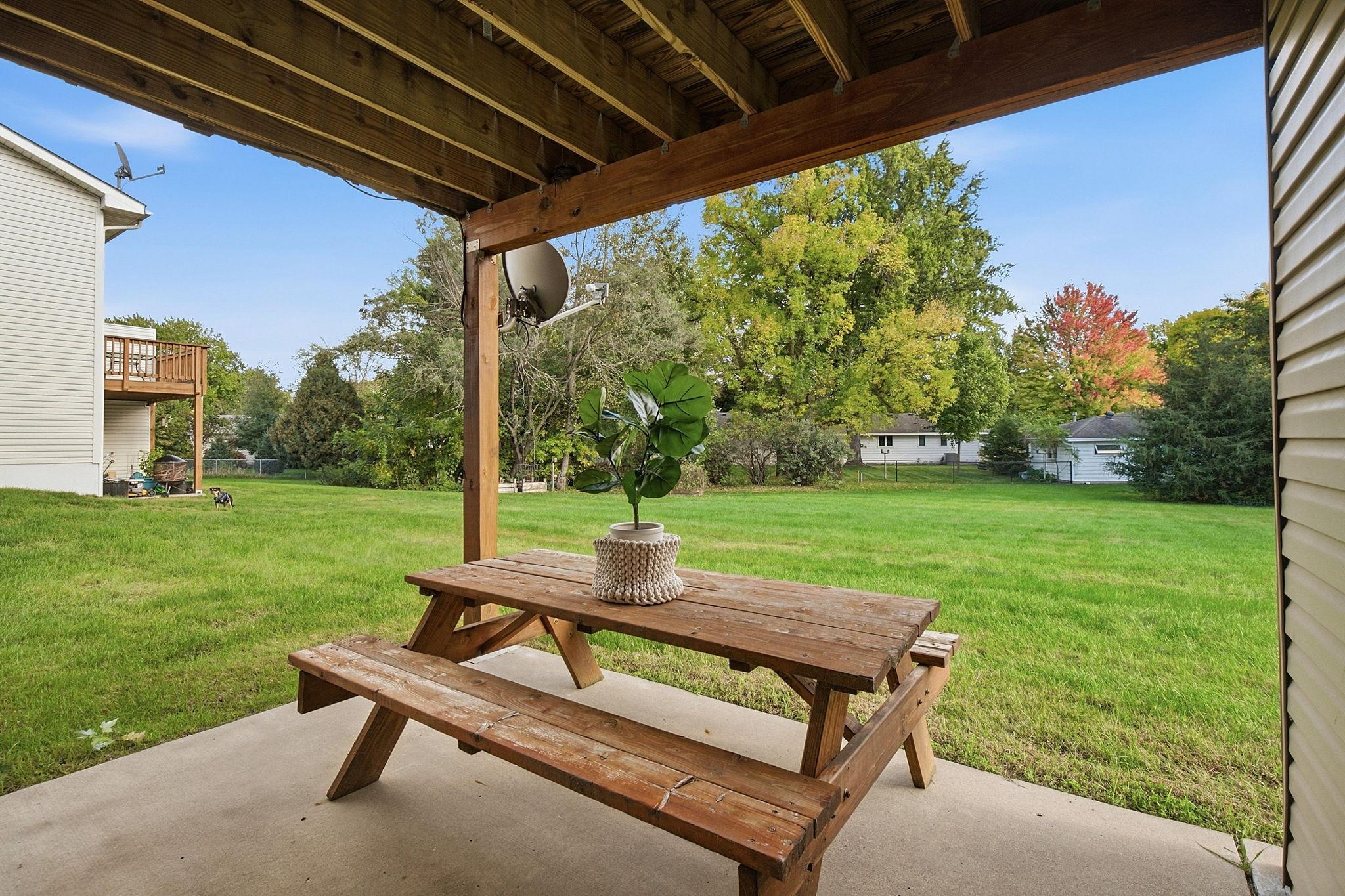 View of Residential at 815 Ravoux Circle, Chaska MN 55318, Chaska (40 of 50) - Mike Wilen | Minnesota Team Real Estate