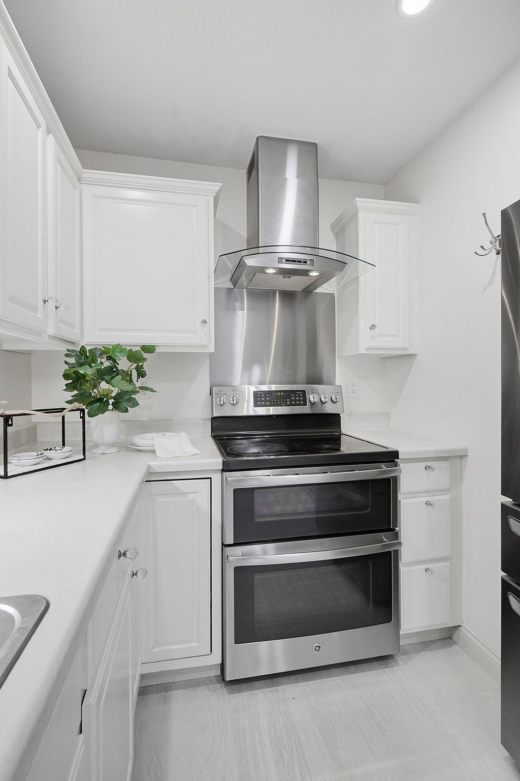 View of Residential at 815 Ravoux Circle, Chaska MN 55318, Chaska (14 of 50) - Mike Wilen | Minnesota Team Real Estate