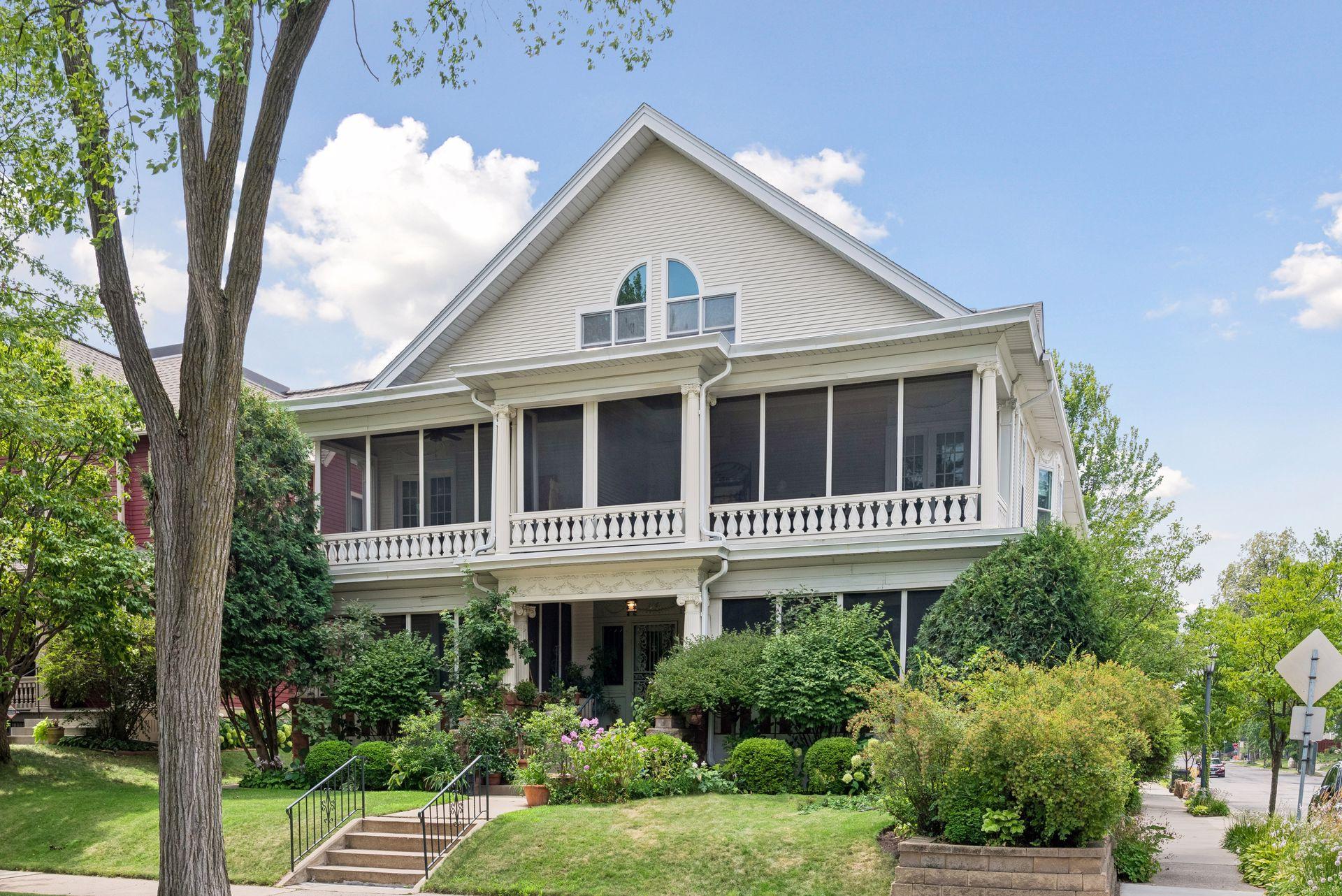 View of Residential at 1766 Girard Avenue #3, Minneapolis MN 55403, Minneapolis (2 of 20) - Mike Wilen | Minnesota Team Real Estate