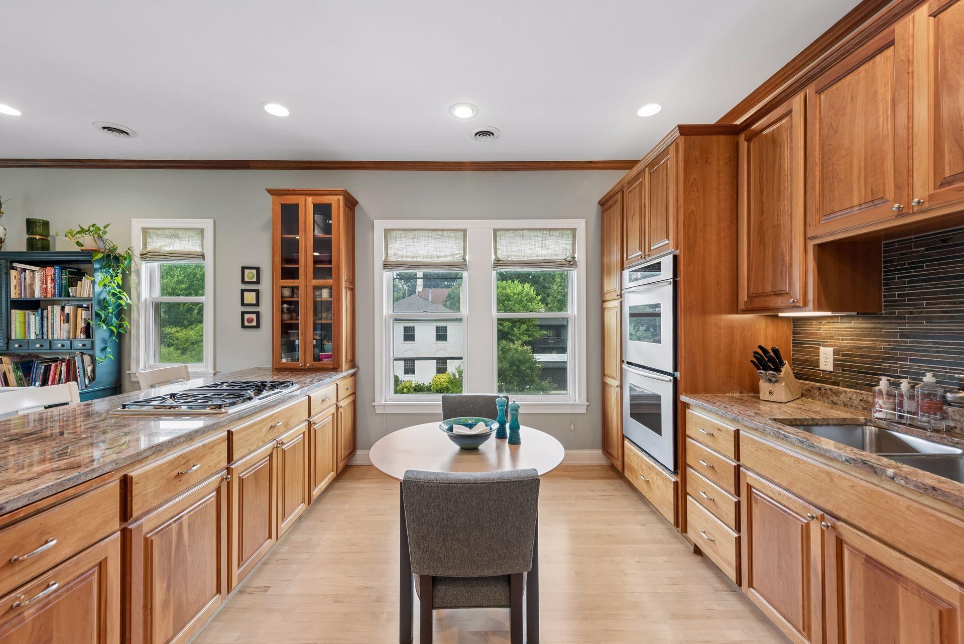 View of Residential at 1766 Girard Avenue #3, Minneapolis MN 55403, Minneapolis (14 of 20) - Mike Wilen | Minnesota Team Real Estate