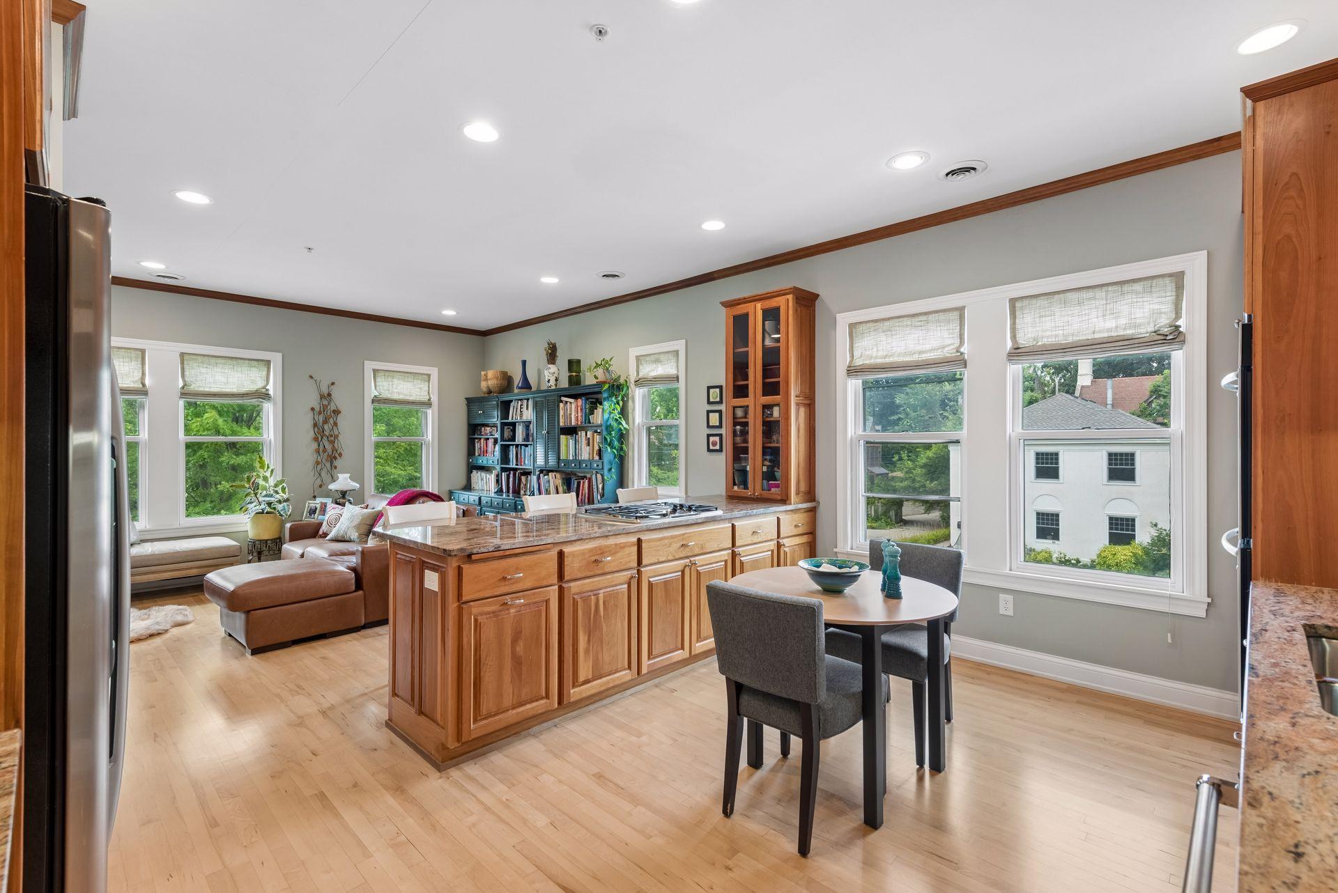 View of Residential at 1766 Girard Avenue #3, Minneapolis MN 55403, Minneapolis (15 of 20) - Mike Wilen | Minnesota Team Real Estate