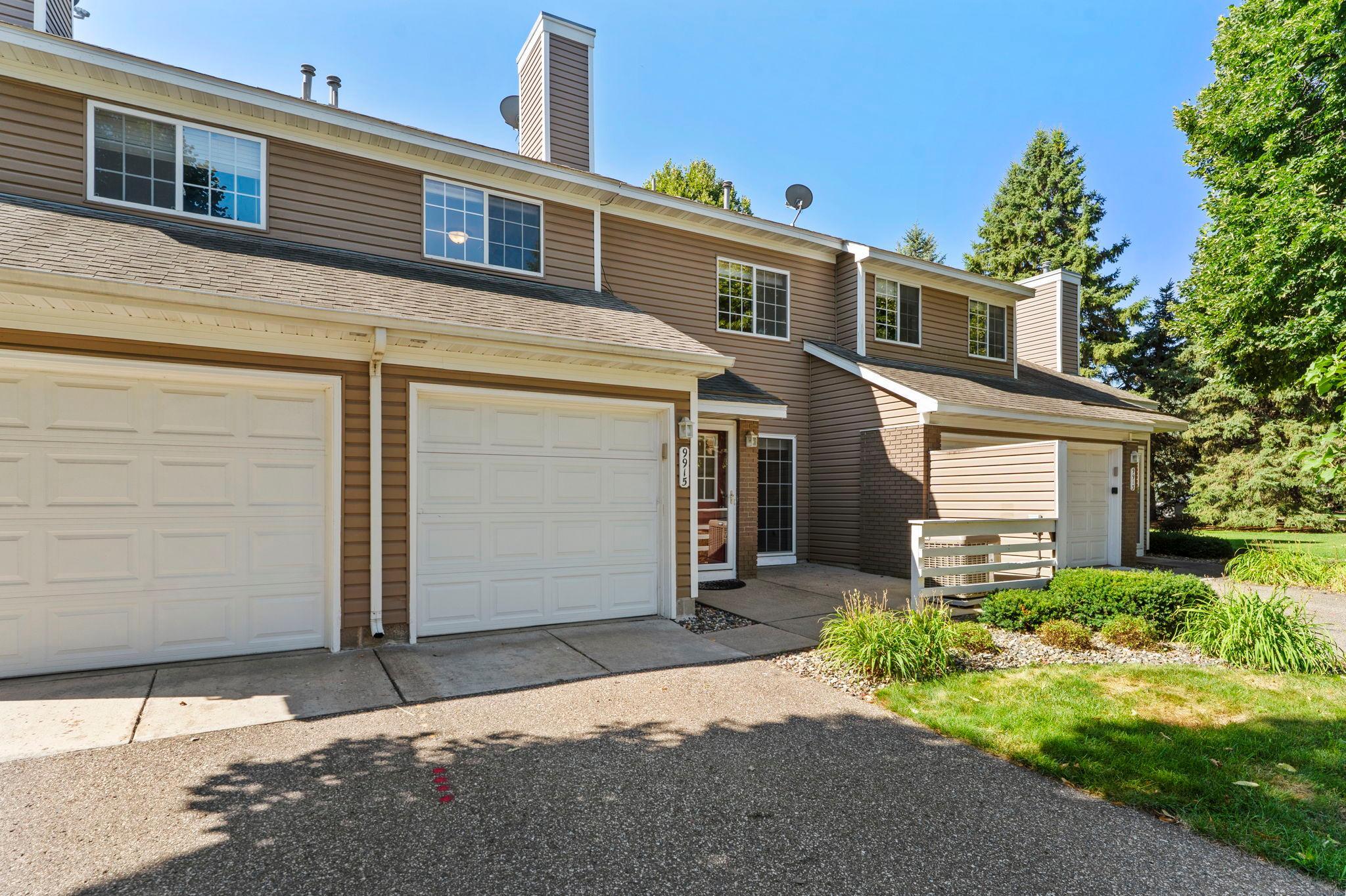 View of Residential at 9915 Fillmore Street, Blaine MN 55434, Blaine (33 of 38) - Mike Wilen | Minnesota Team Real Estate