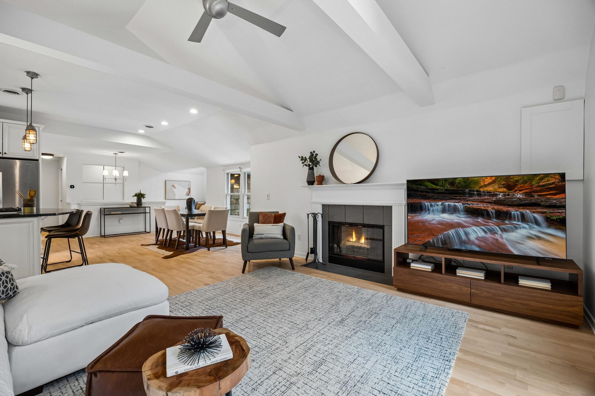 View of Residential at 2637 1/2 Humboldt Avenue, Minneapolis MN 55408, Minneapolis (19 of 35) - Mike Wilen | Minnesota Team Real Estate