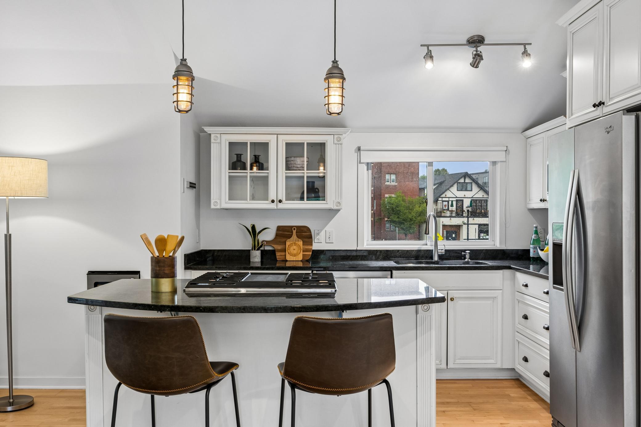 View of Residential at 2637 1/2 Humboldt Avenue, Minneapolis MN 55408, Minneapolis (12 of 35) - Mike Wilen | Minnesota Team Real Estate