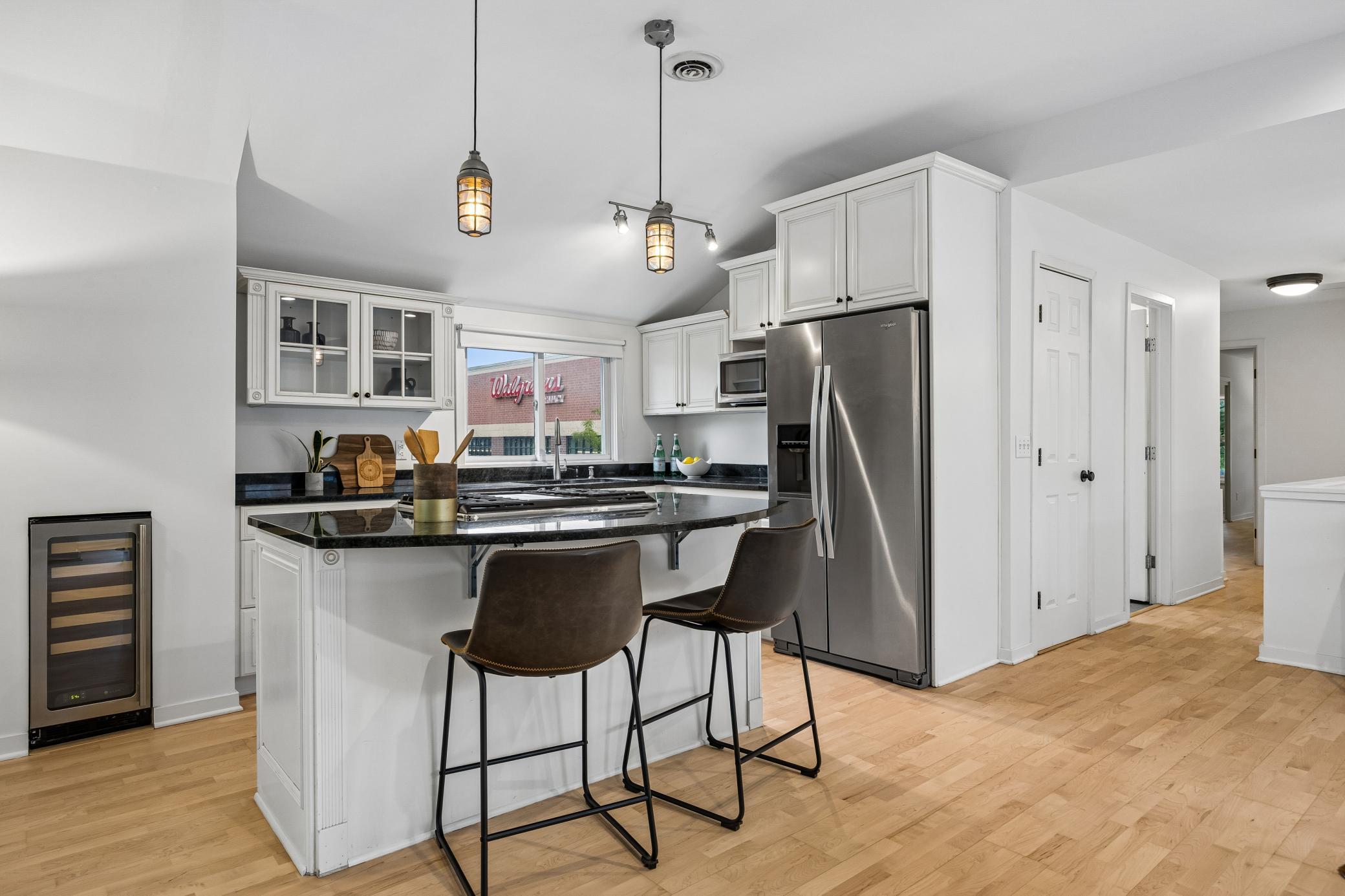 View of Residential at 2637 1/2 Humboldt Avenue, Minneapolis MN 55408, Minneapolis (11 of 35) - Mike Wilen | Minnesota Team Real Estate