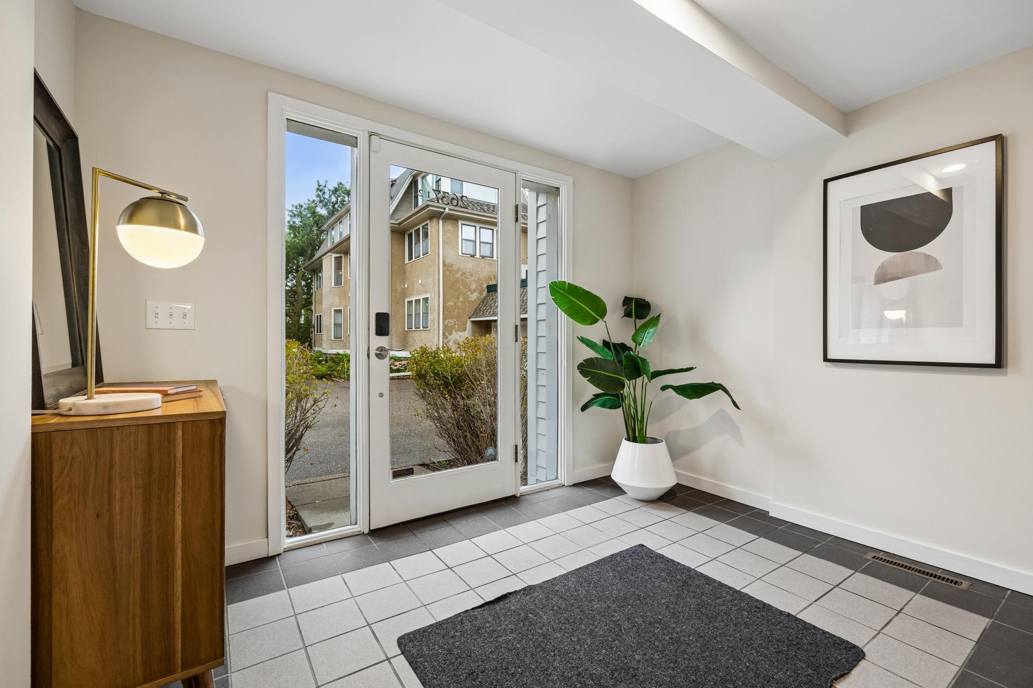 View of Residential at 2637 1/2 Humboldt Avenue, Minneapolis MN 55408, Minneapolis (3 of 35) - Mike Wilen | Minnesota Team Real Estate