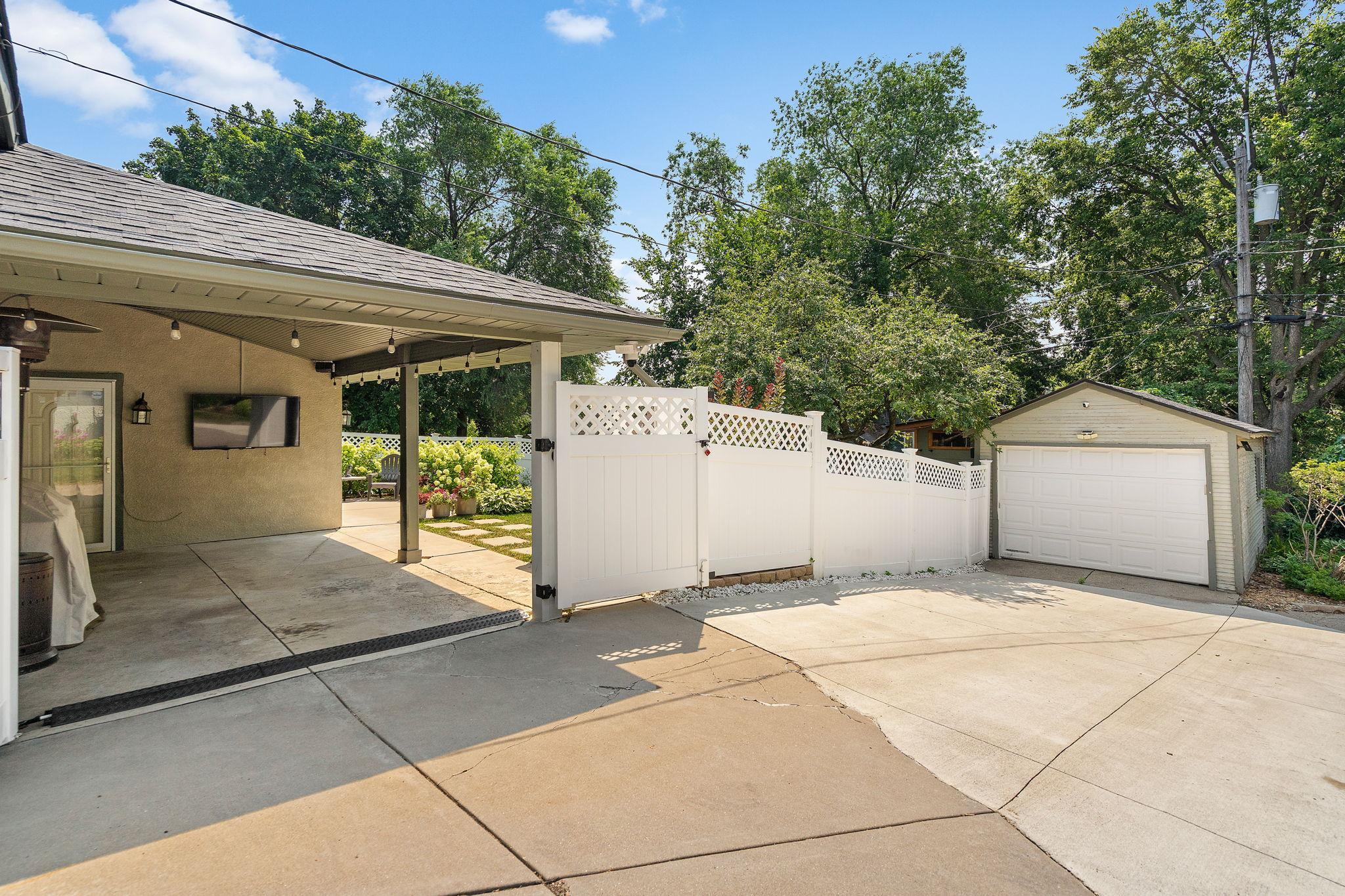 View of Residential at 101 48th Street, Minneapolis MN 55419, Minneapolis (46 of 51) - Mike Wilen | Minnesota Team Real Estate