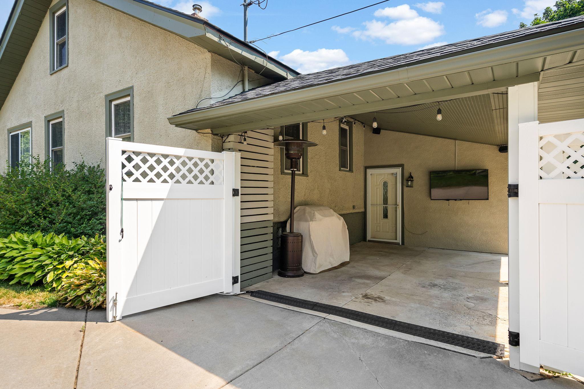 View of Residential at 101 48th Street, Minneapolis MN 55419, Minneapolis (44 of 51) - Mike Wilen | Minnesota Team Real Estate