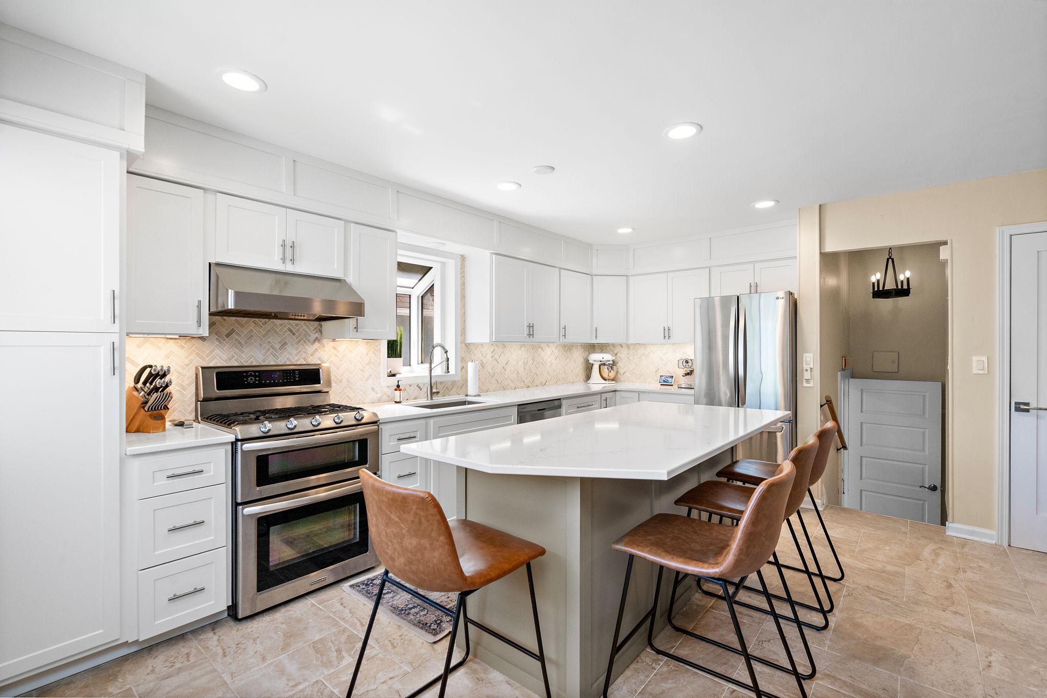 View of Residential at 101 48th Street, Minneapolis MN 55419, Minneapolis (11 of 51) - Mike Wilen | Minnesota Team Real Estate