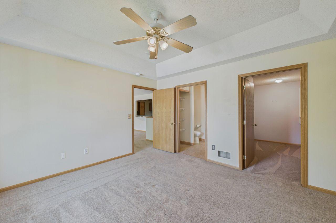 View of Residential at 182 Emerson Avenue, West Saint Paul MN 55118, West Saint Paul (9 of 22) - Mike Wilen | Minnesota Team Real Estate