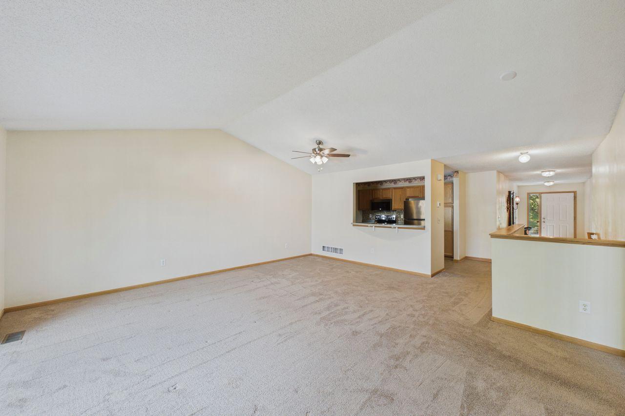 View of Residential at 182 Emerson Avenue, West Saint Paul MN 55118, West Saint Paul (4 of 22) - Mike Wilen | Minnesota Team Real Estate