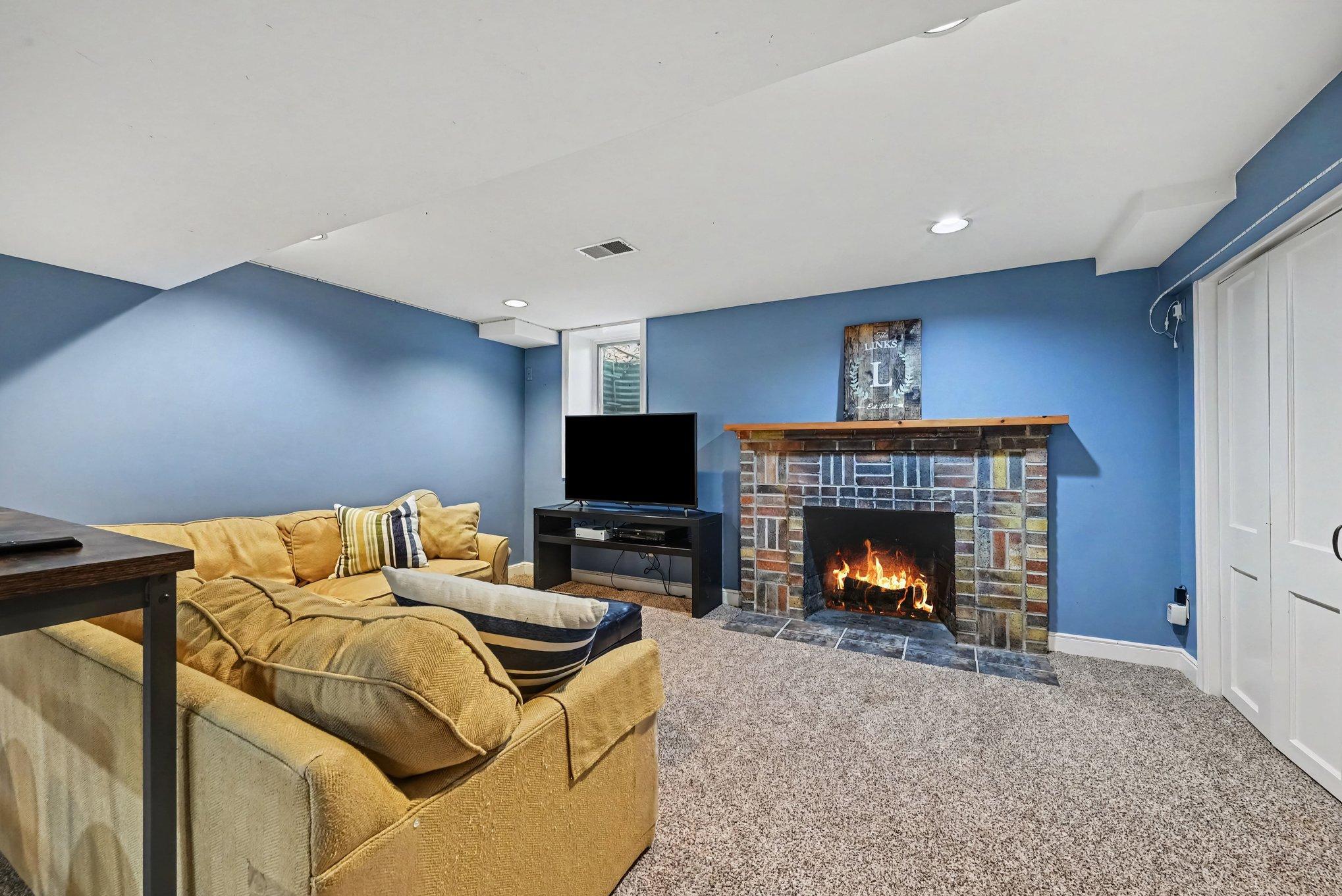View of Residential at 1820 Montreal Avenue, Saint Paul MN 55116, Saint Paul (22 of 41) - Mike Wilen | Minnesota Team Real Estate