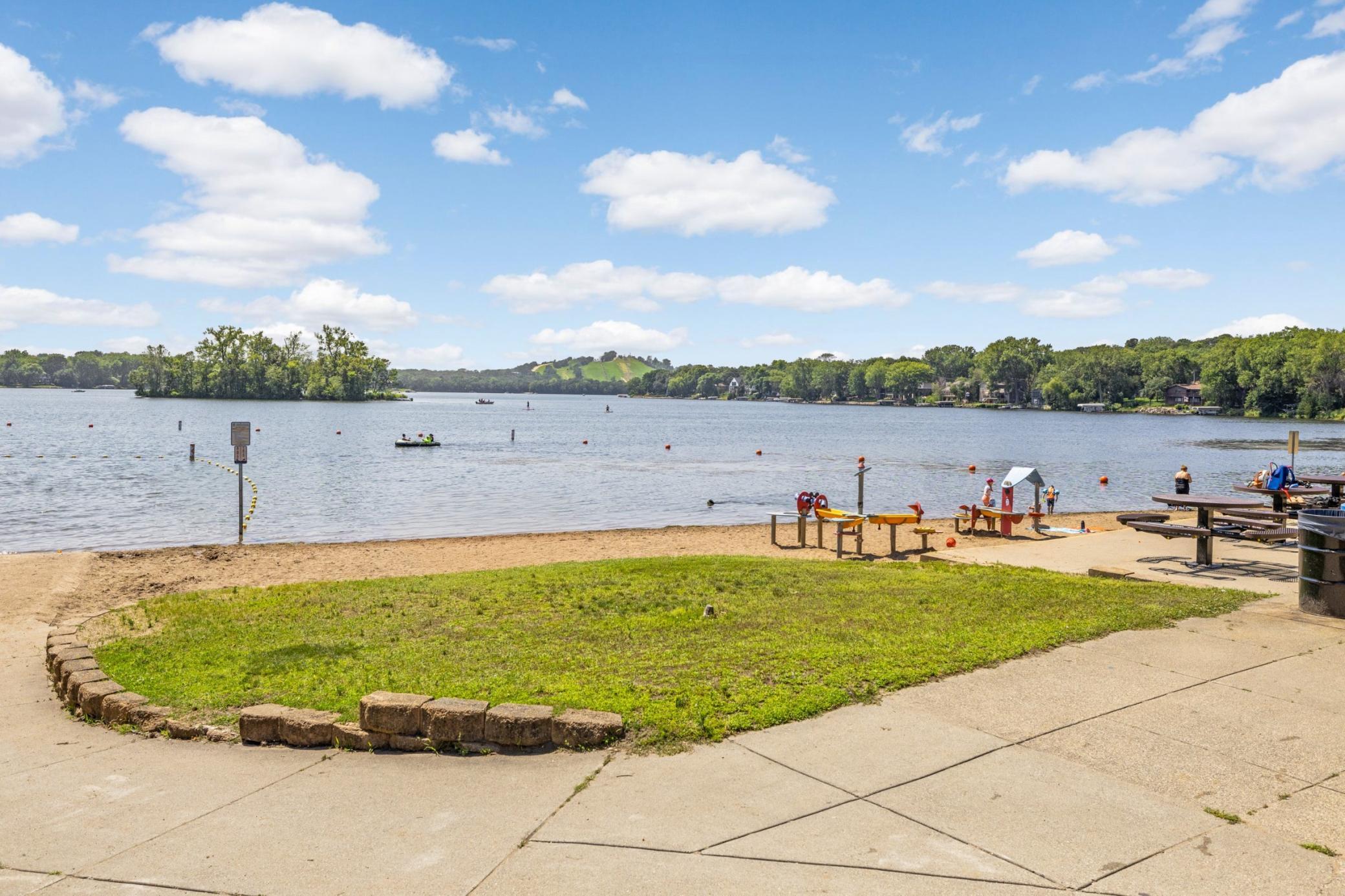 View of Residential at 1501 Dally Street, Burnsville MN 55306, Burnsville (80 of 96) - Mike Wilen | Minnesota Team Real Estate