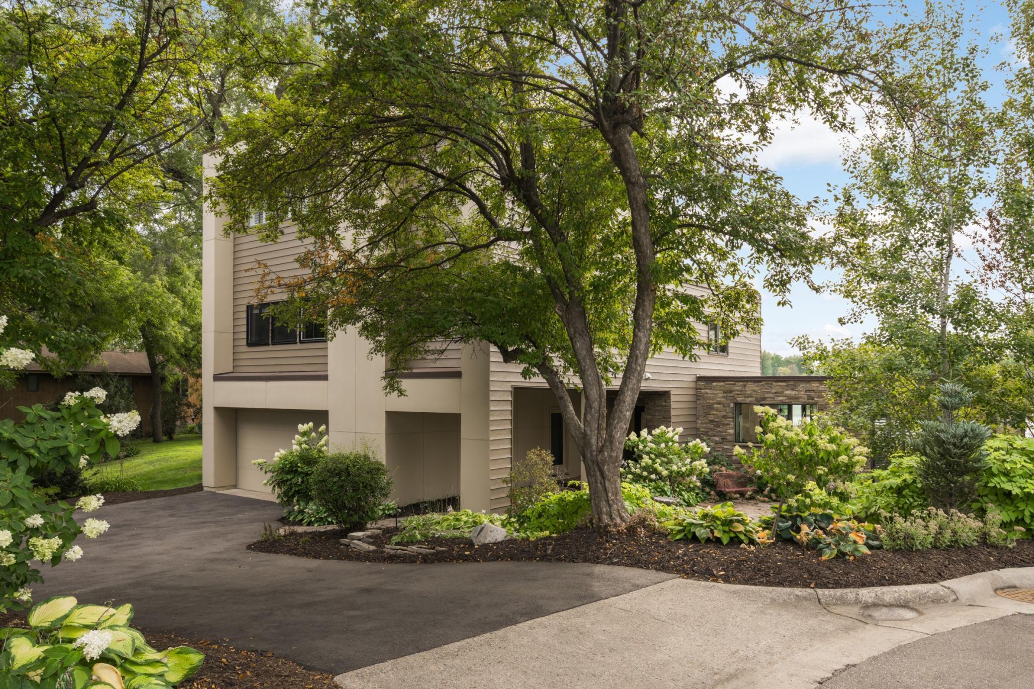 View of Residential at 1501 Dally Street, Burnsville MN 55306, Burnsville (71 of 96) - Mike Wilen | Minnesota Team Real Estate