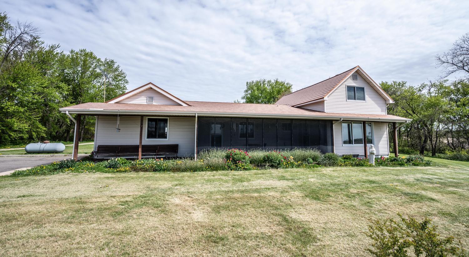 View of Residential Income at 5191 280th Street, Northfield MN 55057, Northfield (44 of 48) - Mike Wilen | Minnesota Team Real Estate
