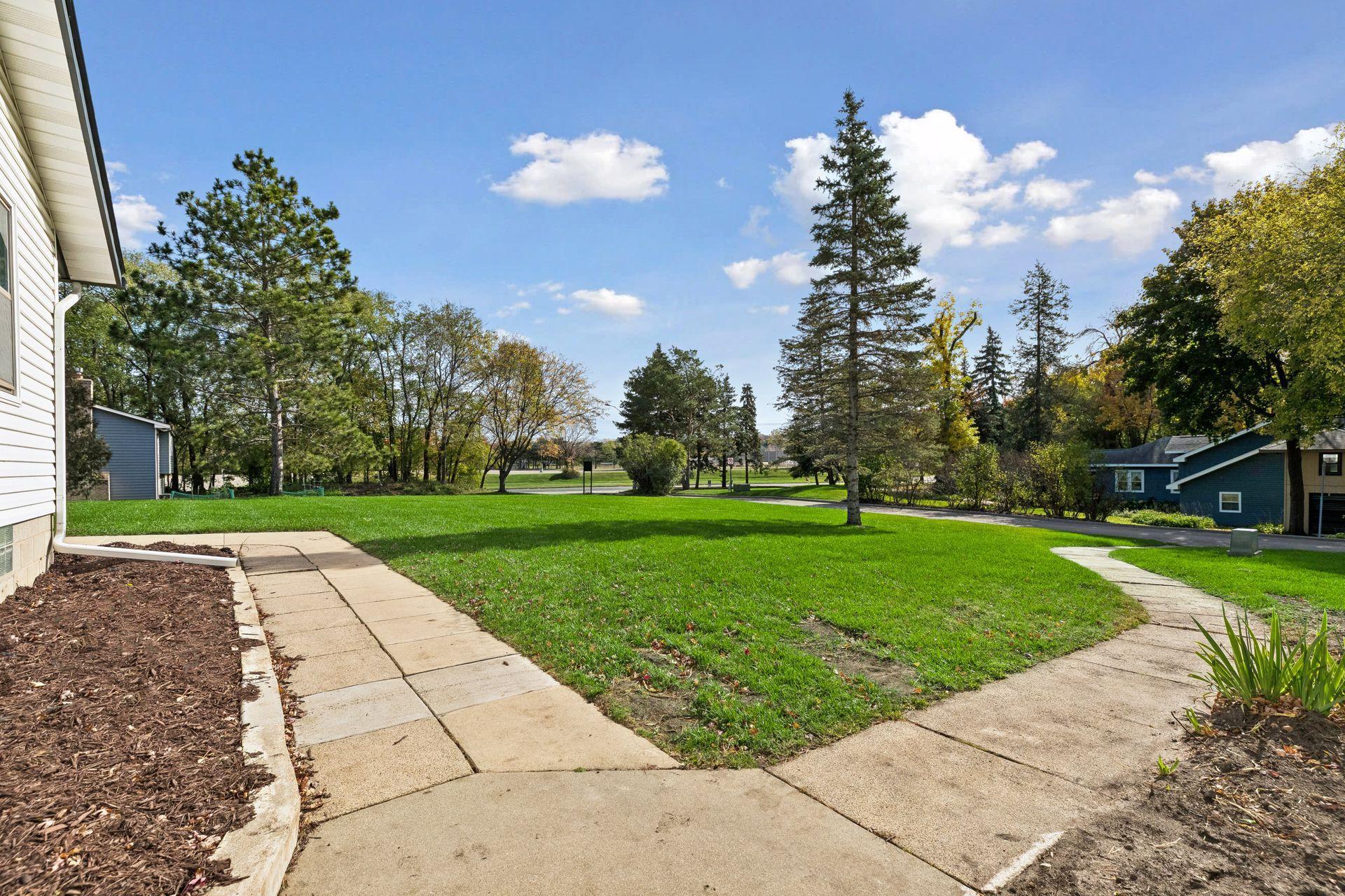 View of Residential at 15601 Martin Drive, Burnsville MN 55306, Burnsville (43 of 48) - Mike Wilen | Minnesota Team Real Estate
