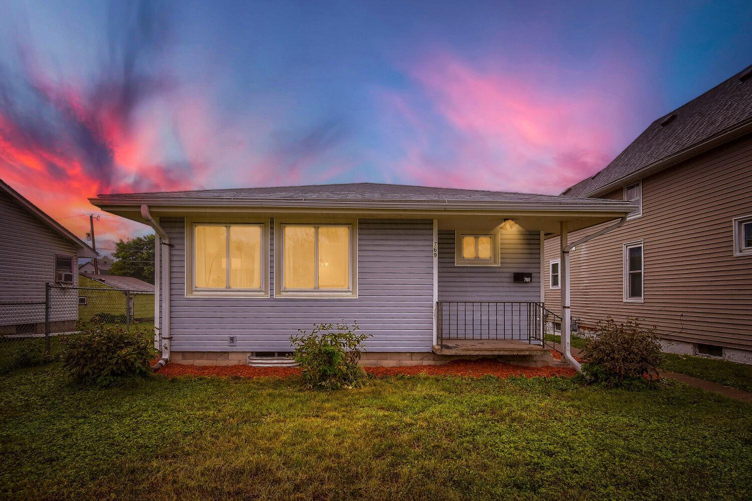 View of Residential at 769 Englewood Avenue, Saint Paul MN 55104, Saint Paul - Mike Wilen | Minnesota Team Real Estate