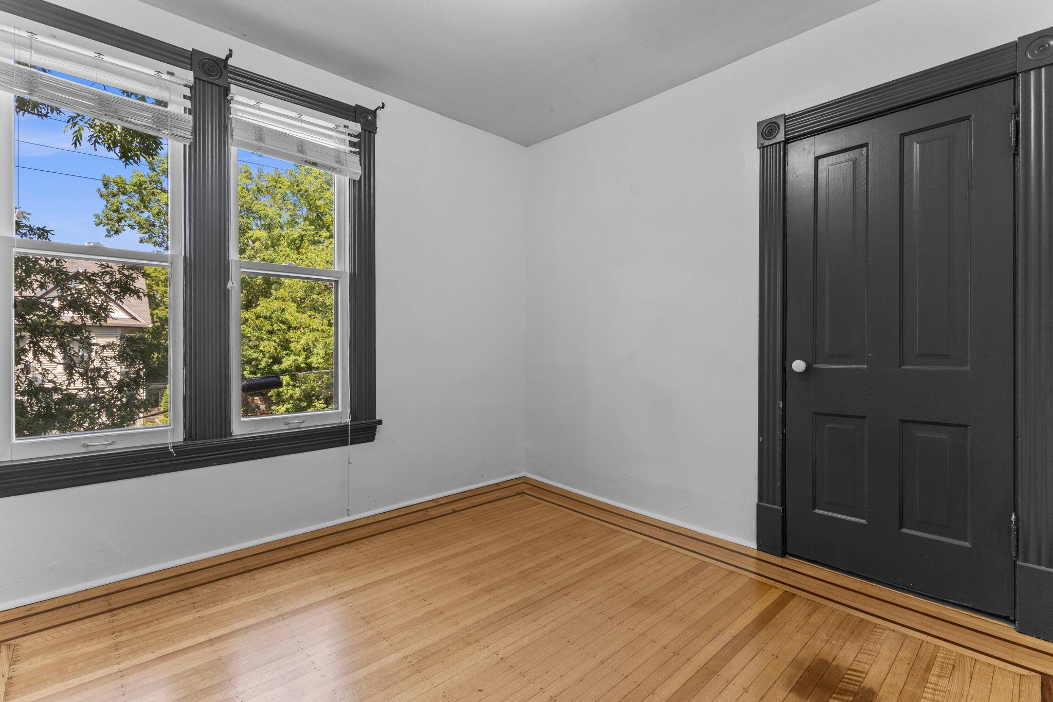 View of Residential at 2226 Fremont Avenue, Minneapolis MN 55411, Minneapolis (15 of 36) - Mike Wilen | Minnesota Team Real Estate