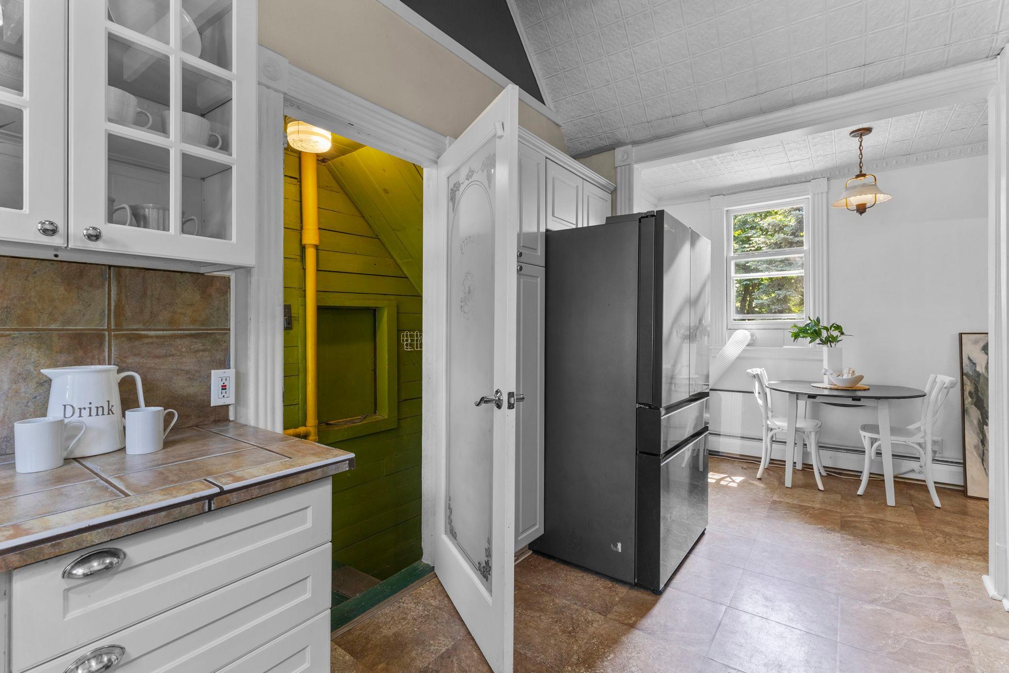 View of Residential at 2226 Fremont Avenue, Minneapolis MN 55411, Minneapolis (8 of 36) - Mike Wilen | Minnesota Team Real Estate