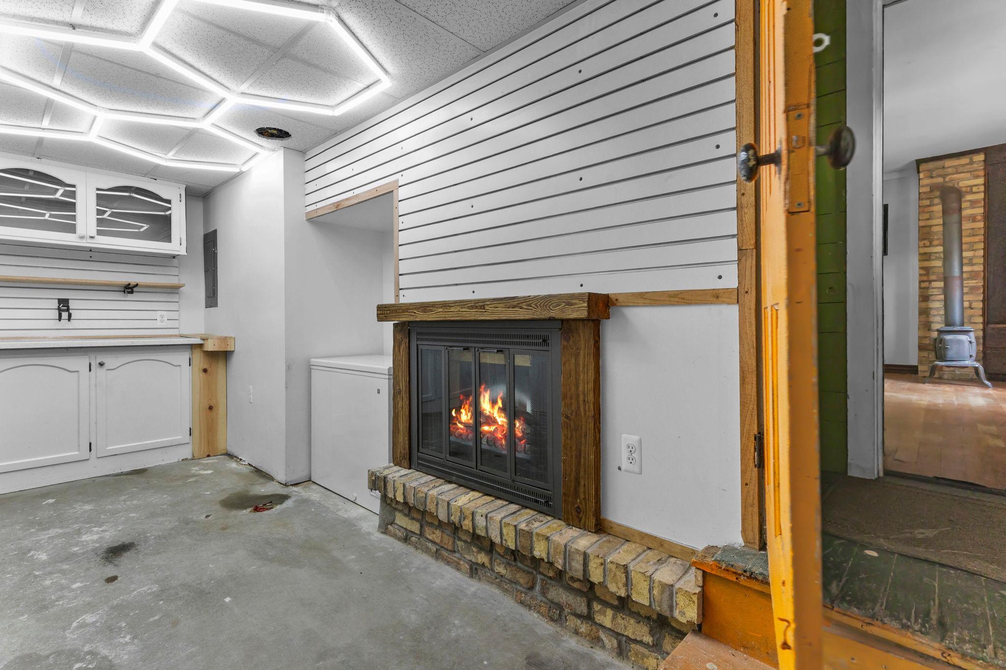 View of Residential at 2226 Fremont Avenue, Minneapolis MN 55411, Minneapolis (25 of 36) - Mike Wilen | Minnesota Team Real Estate