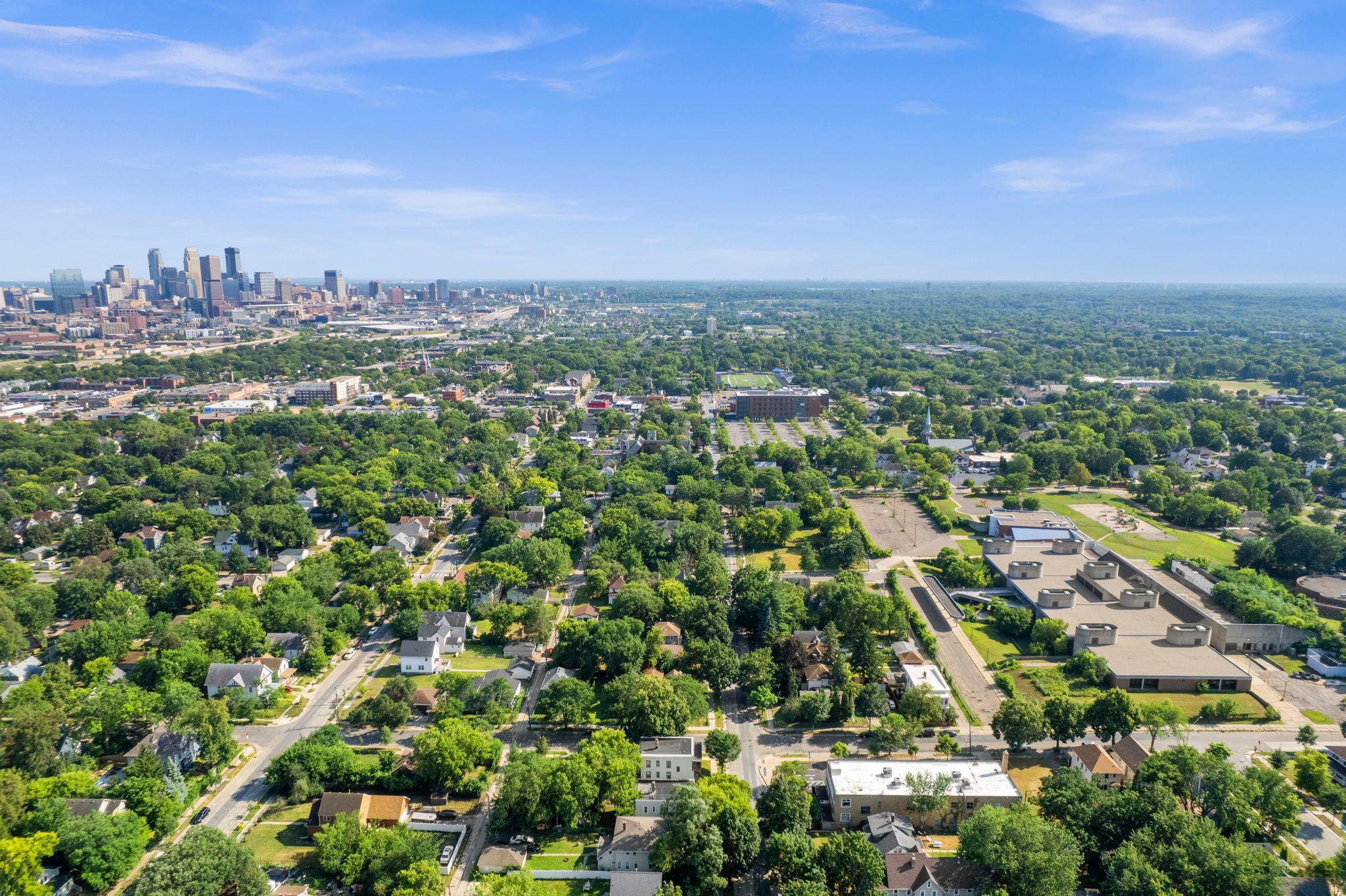 View of Residential at 2226 Fremont Avenue, Minneapolis MN 55411, Minneapolis (36 of 36) - Mike Wilen | Minnesota Team Real Estate