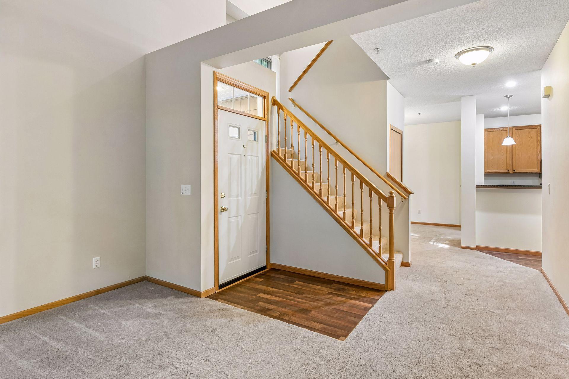 View of Residential at 8271 Kimball Drive, Eden Prairie MN 55347, Eden Prairie (6 of 28) - Mike Wilen | Minnesota Team Real Estate