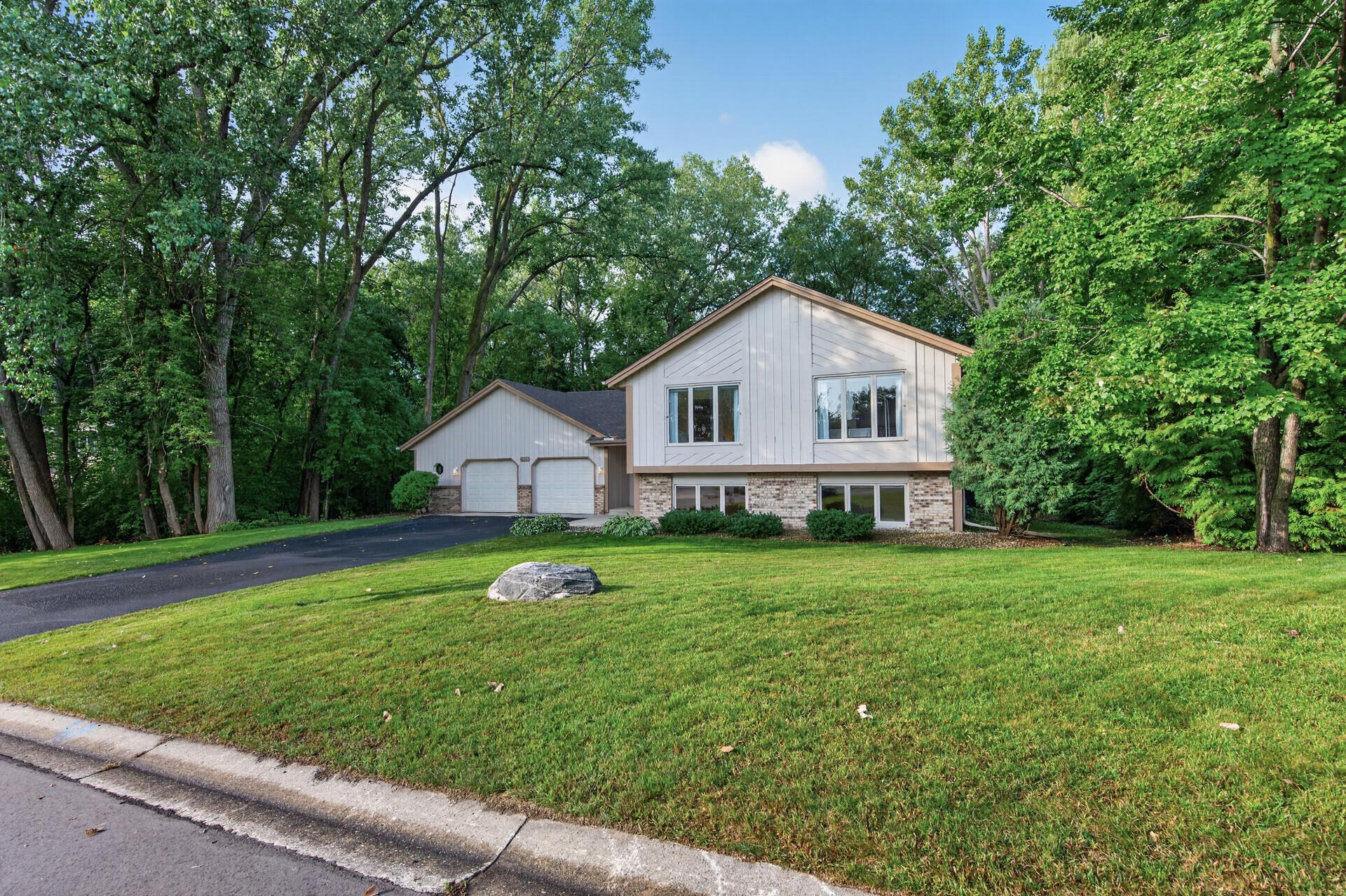 View of Residential at 7390 130th Street, Apple Valley MN 55124, Apple Valley - Mike Wilen | Minnesota Team Real Estate
