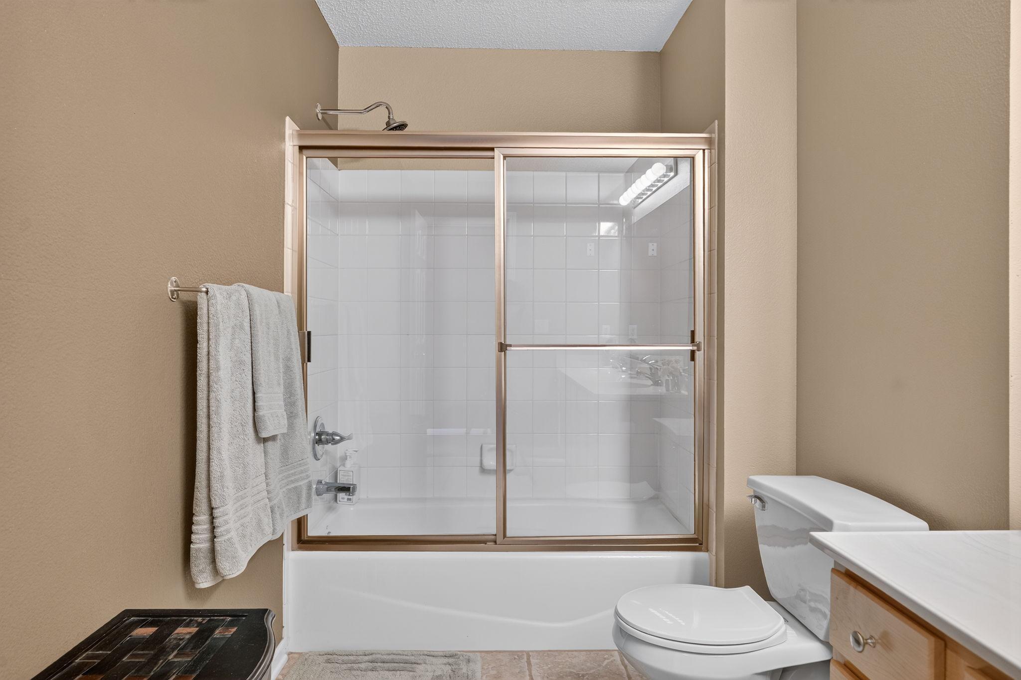 View of Residential at 798 Cedar Street #2, Saint Paul MN 55103, Saint Paul (22 of 32) - Mike Wilen | Minnesota Team Real Estate