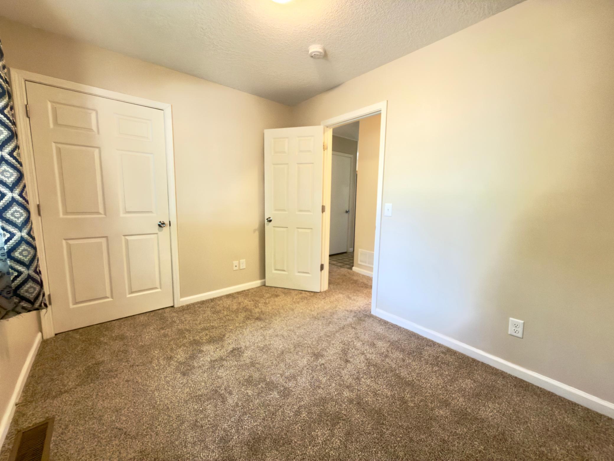 View of Residential at 243 Winifred Street, Saint Paul MN 55107, Saint Paul (15 of 35) - Mike Wilen | Minnesota Team Real Estate