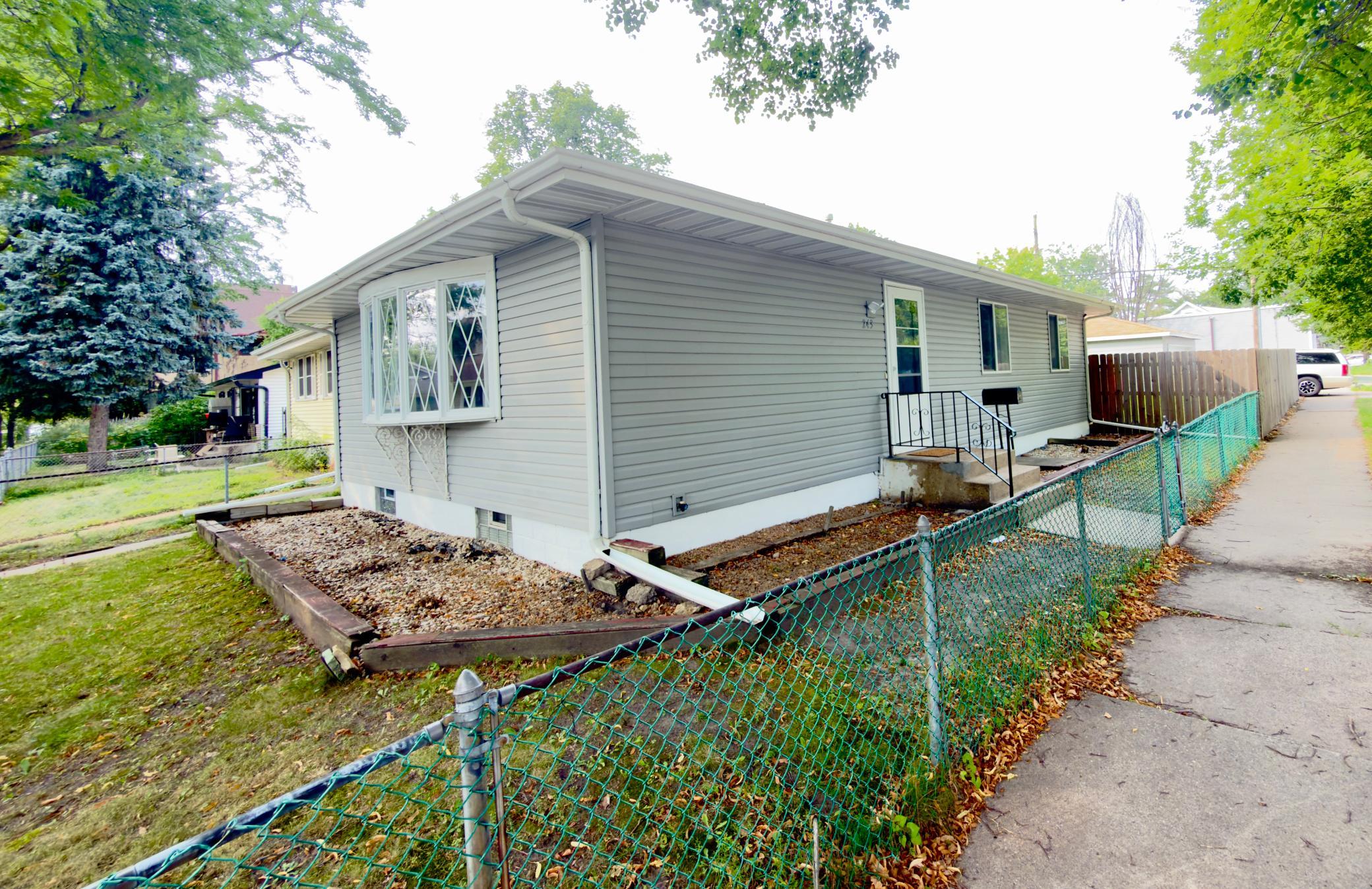 View of Residential at 243 Winifred Street, Saint Paul MN 55107, Saint Paul (2 of 35) - Mike Wilen | Minnesota Team Real Estate