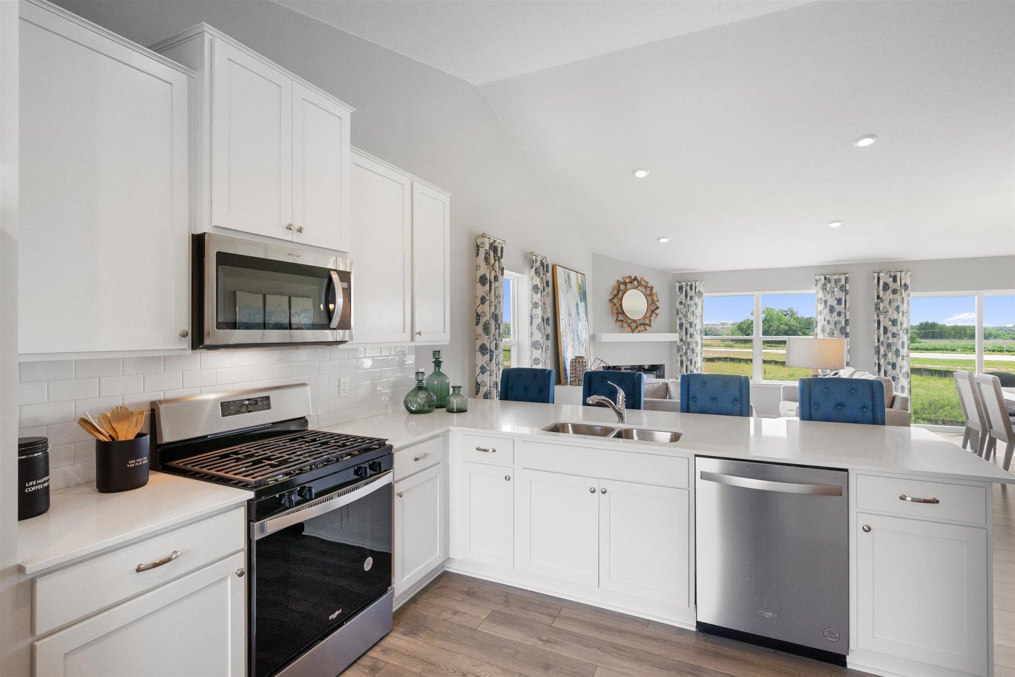 View of Residential at 17412 Dulles Lane, Lakeville MN 55044, Lakeville (6 of 38) - Mike Wilen | Minnesota Team Real Estate