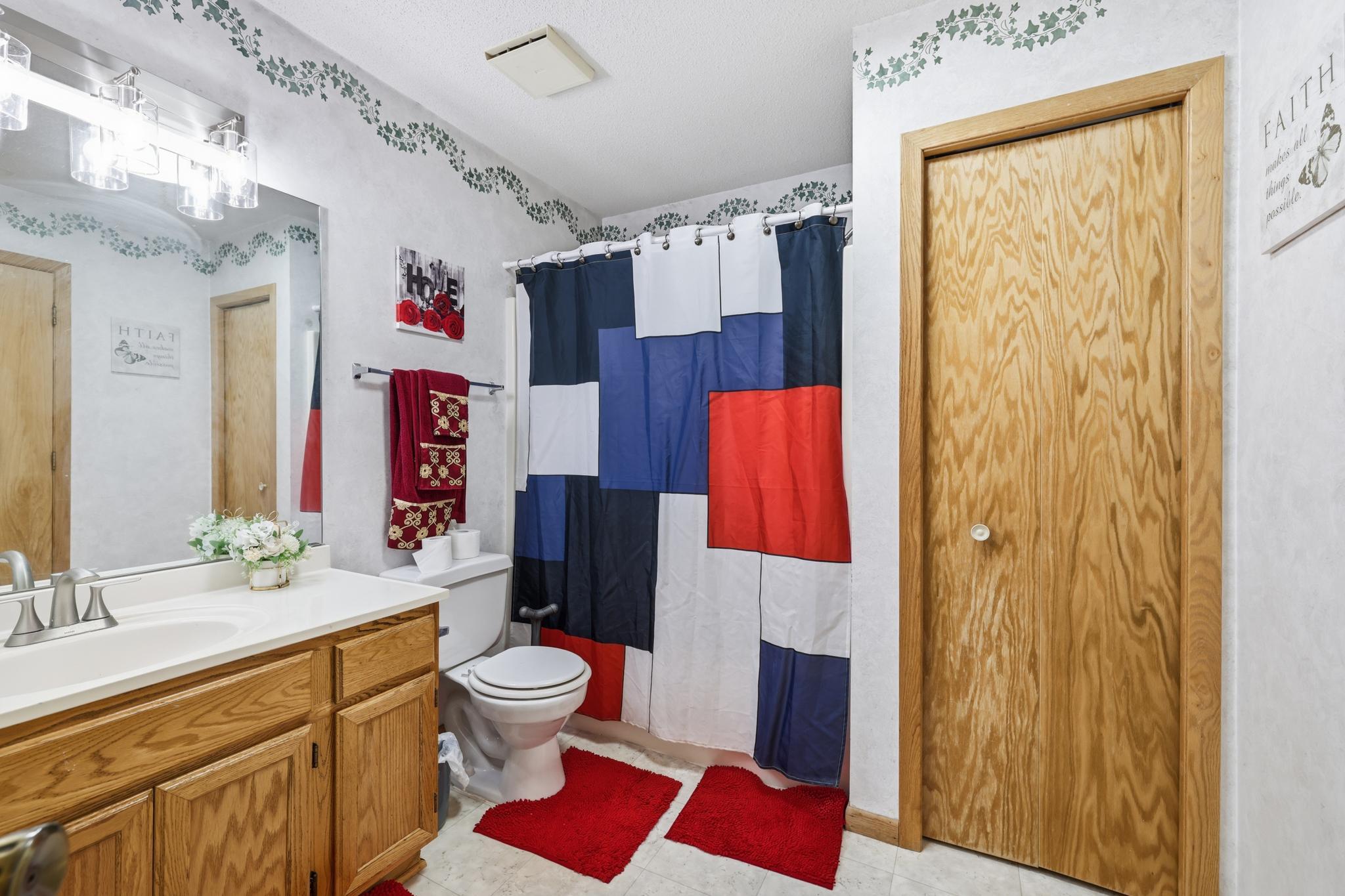 View of Residential at 1870 Donegal Drive #4, Woodbury MN 55125, Woodbury (23 of 26) - Mike Wilen | Minnesota Team Real Estate