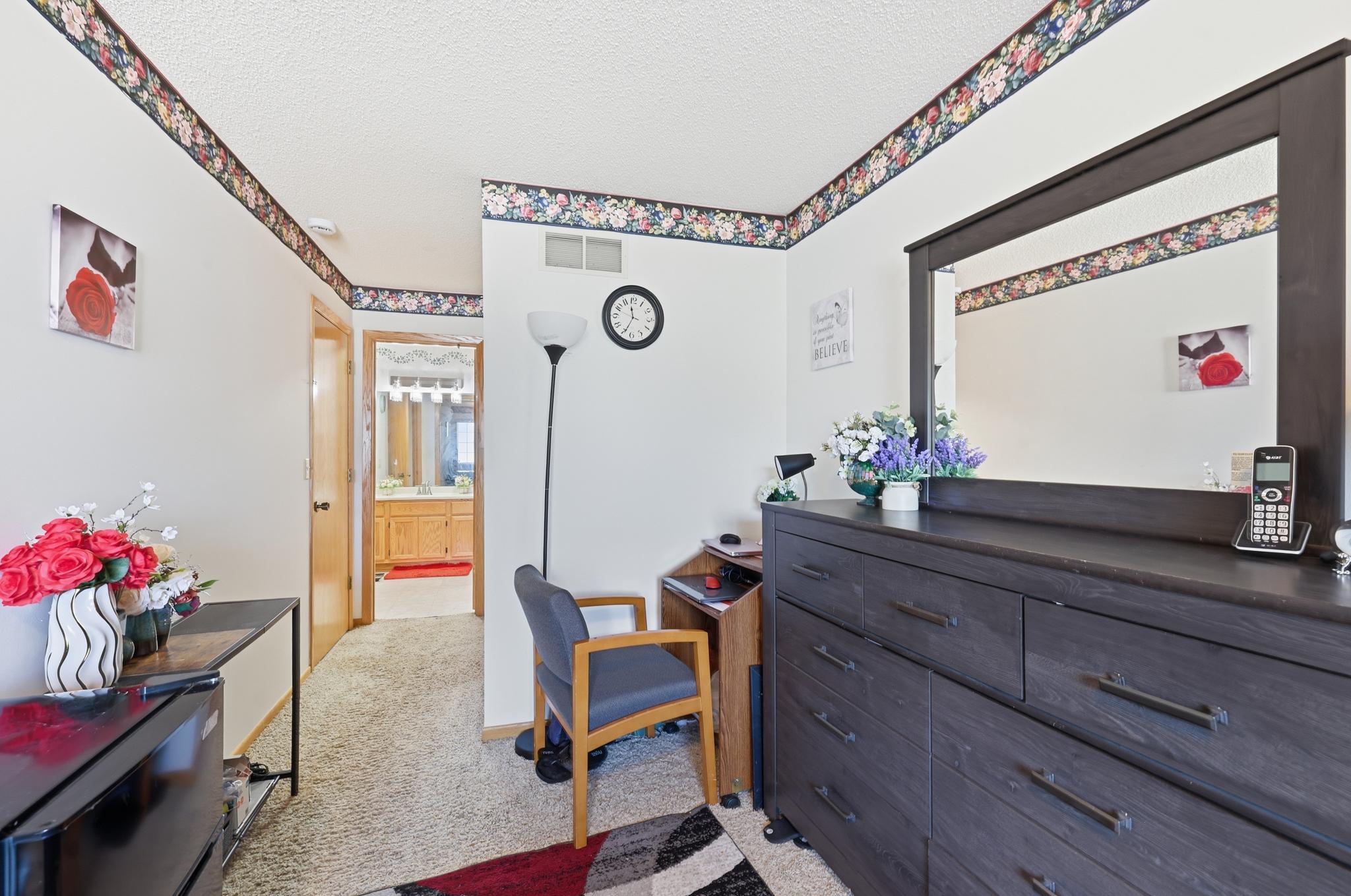 View of Residential at 1870 Donegal Drive #4, Woodbury MN 55125, Woodbury (21 of 26) - Mike Wilen | Minnesota Team Real Estate