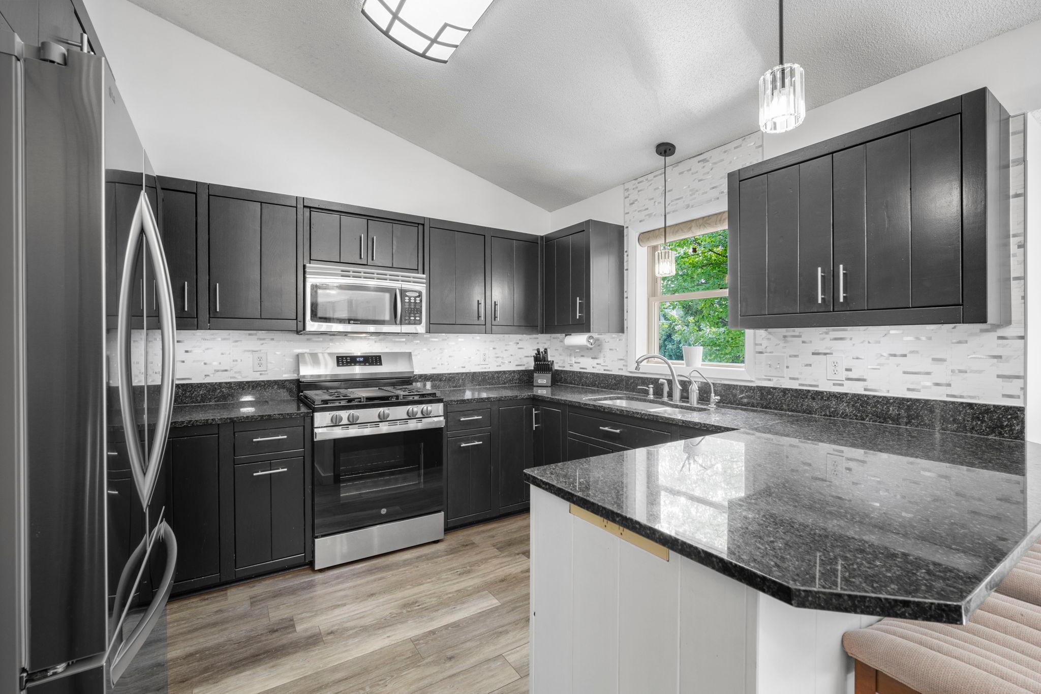 View of Residential at 3717 90th Crescent, Brooklyn Park MN 55443, Brooklyn Park (20 of 81) - Mike Wilen | Minnesota Team Real Estate